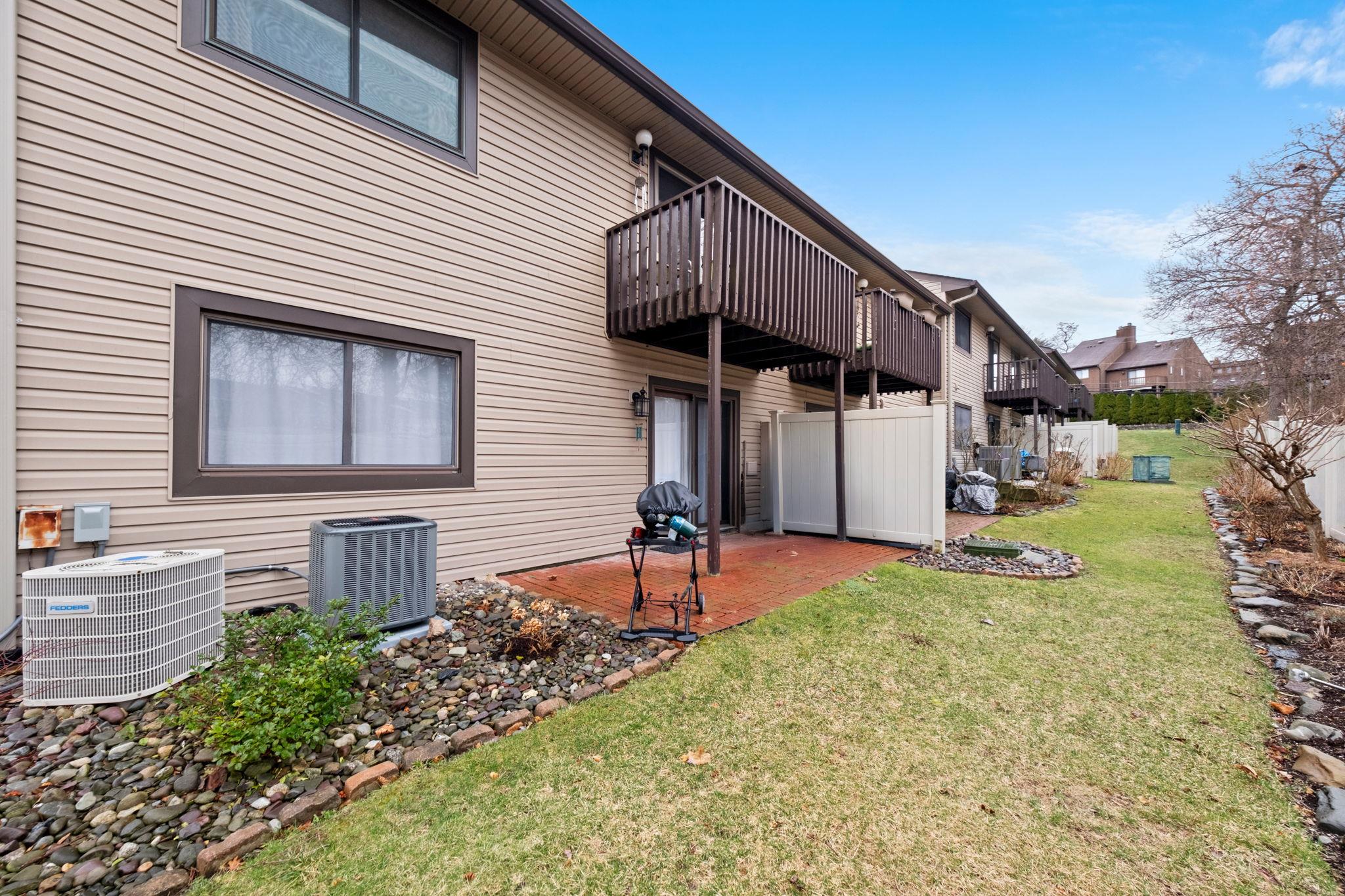 7 Knightsbridge #J, Poughkeepsie, New York image 22