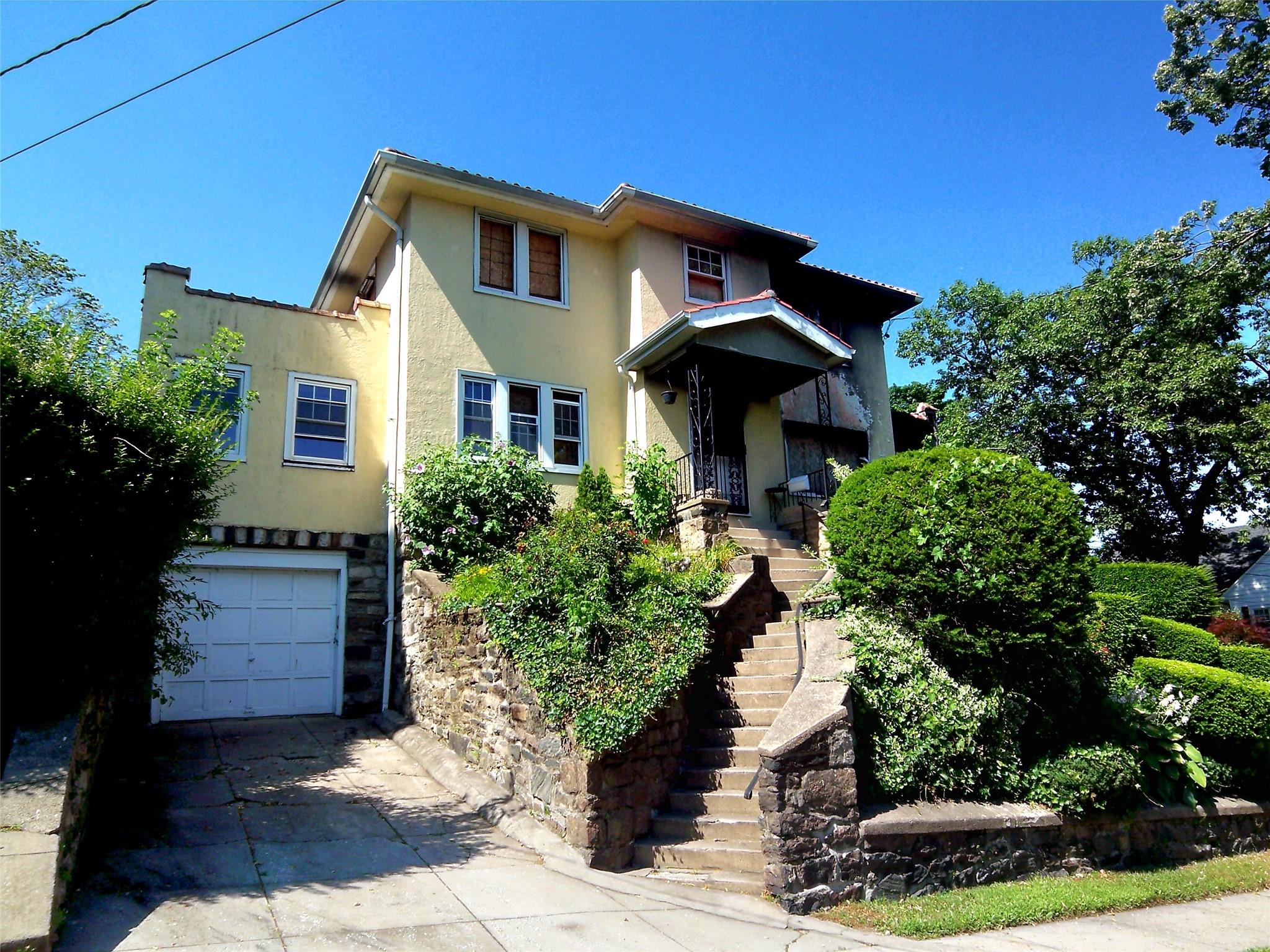 415 E Prospect Avenue