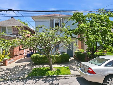 Homes For Sale - 126 Glover Avenue<br/> Yonkers, NY 10704