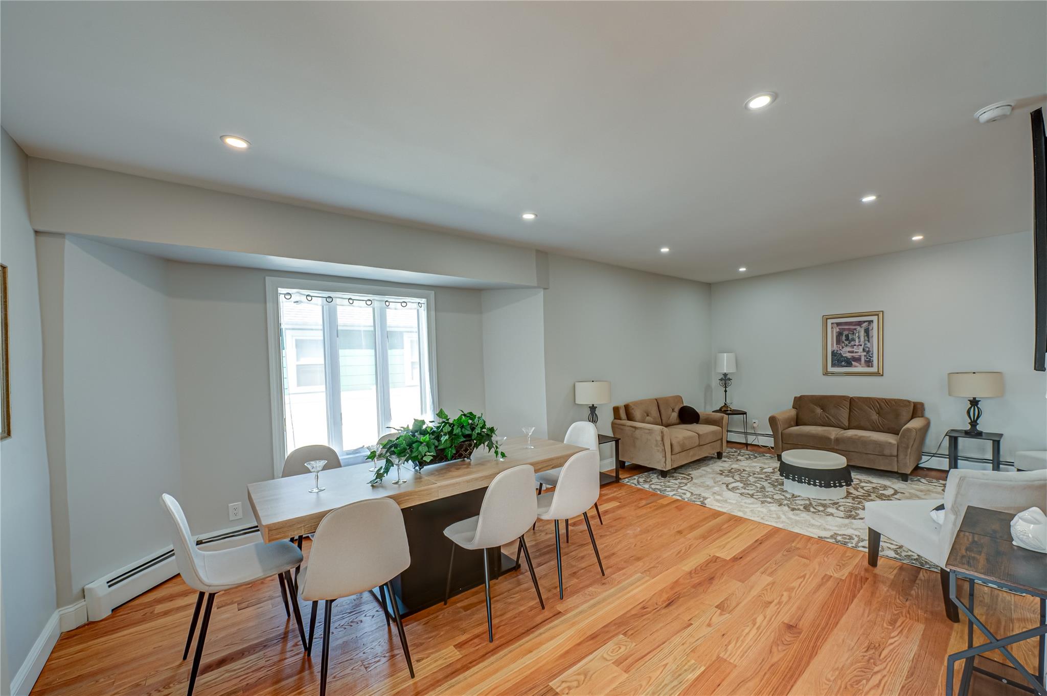 2726 Clarendon Avenue, Bellmore, New York image 12