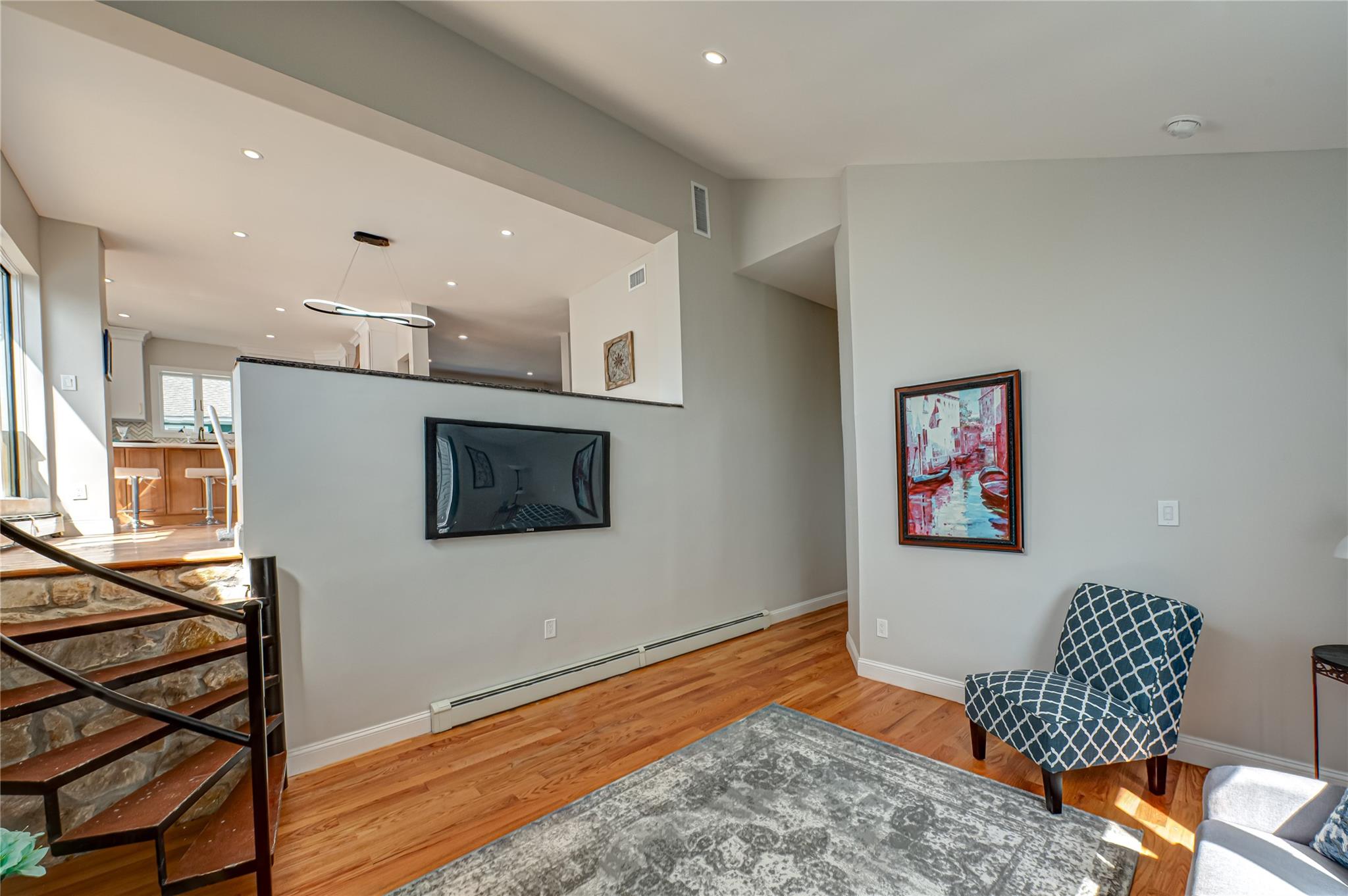 2726 Clarendon Avenue, Bellmore, New York image 6