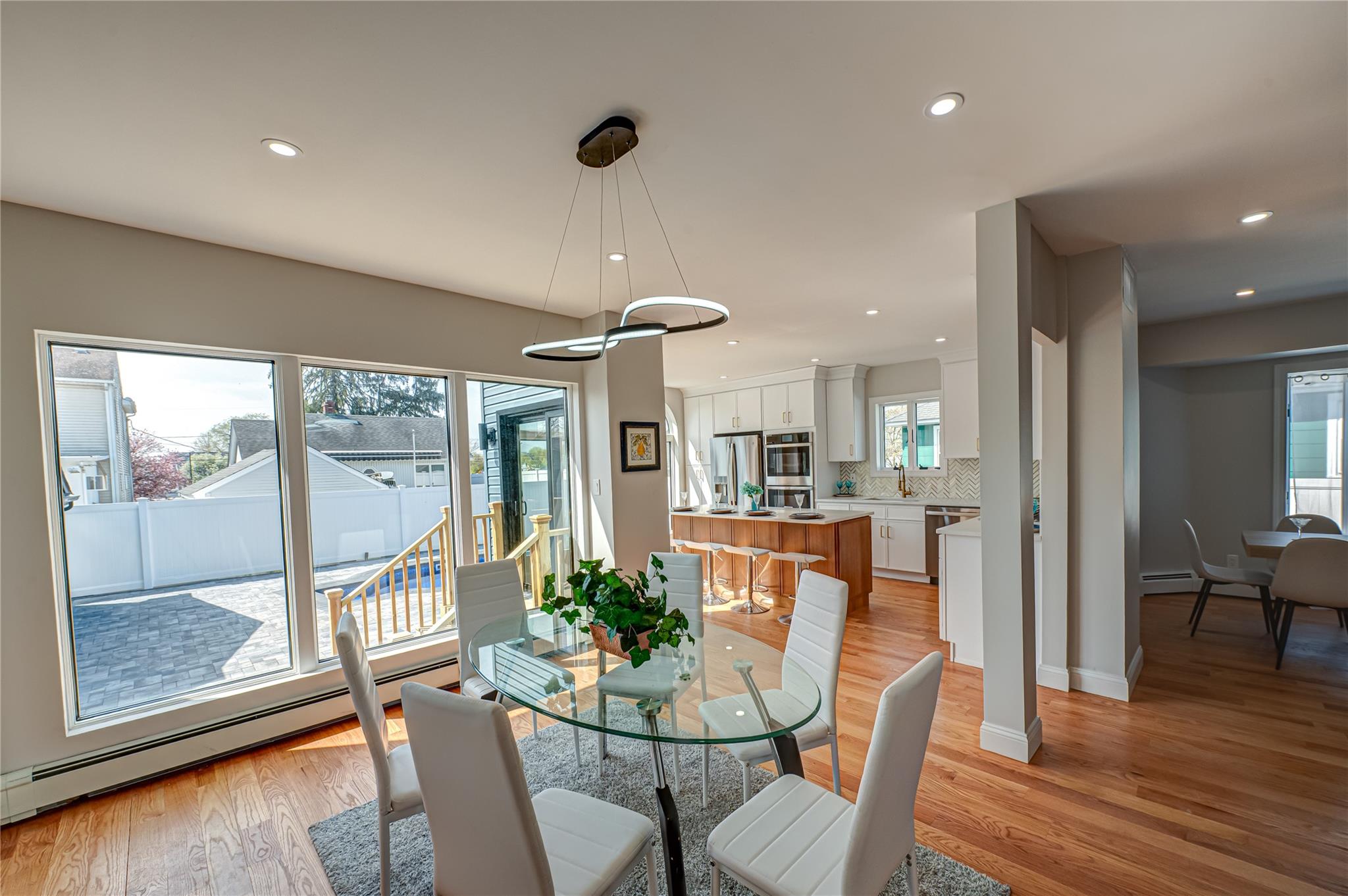 2726 Clarendon Avenue, Bellmore, New York image 11
