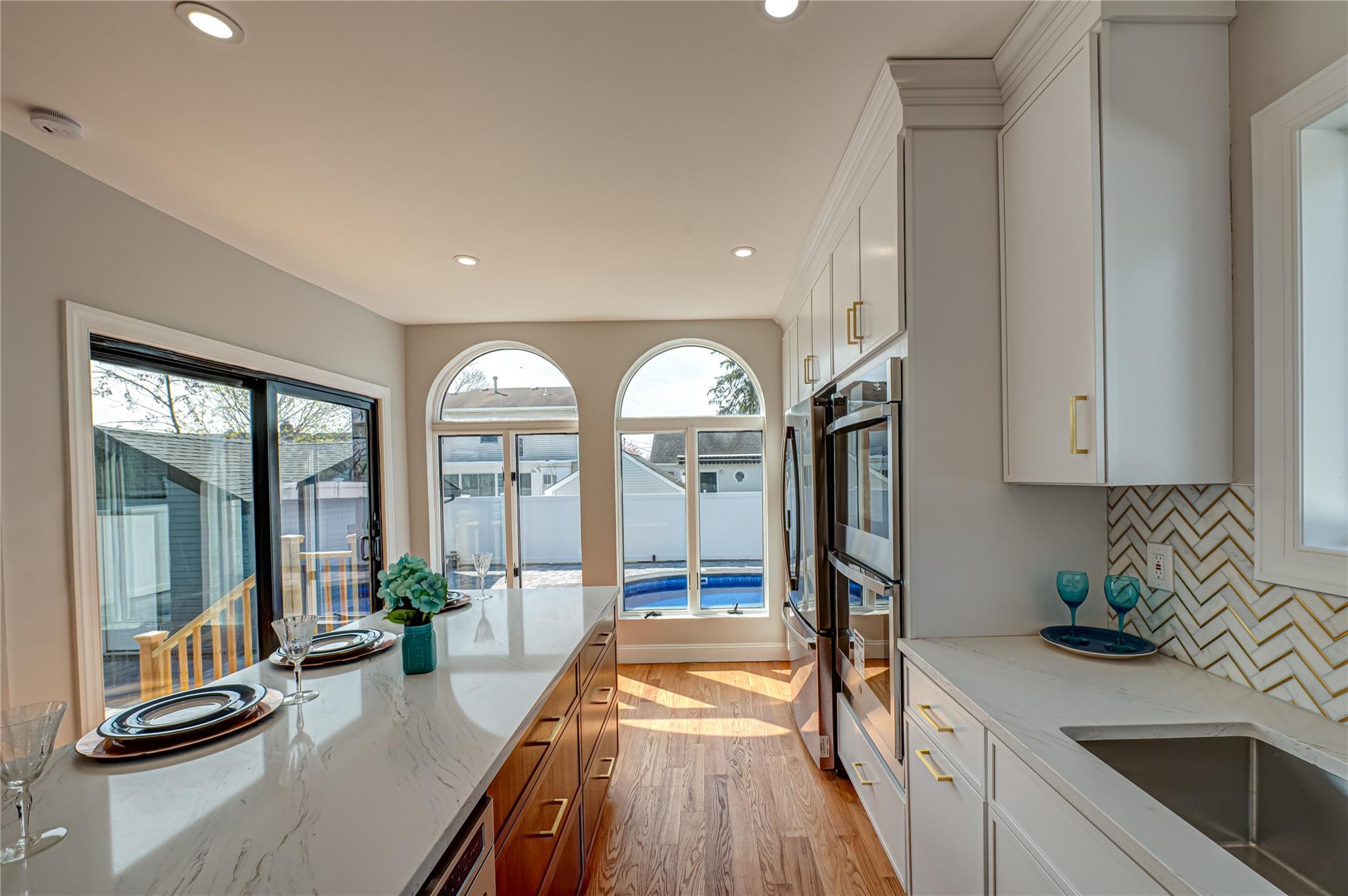 2726 Clarendon Avenue, Bellmore, New York image 14