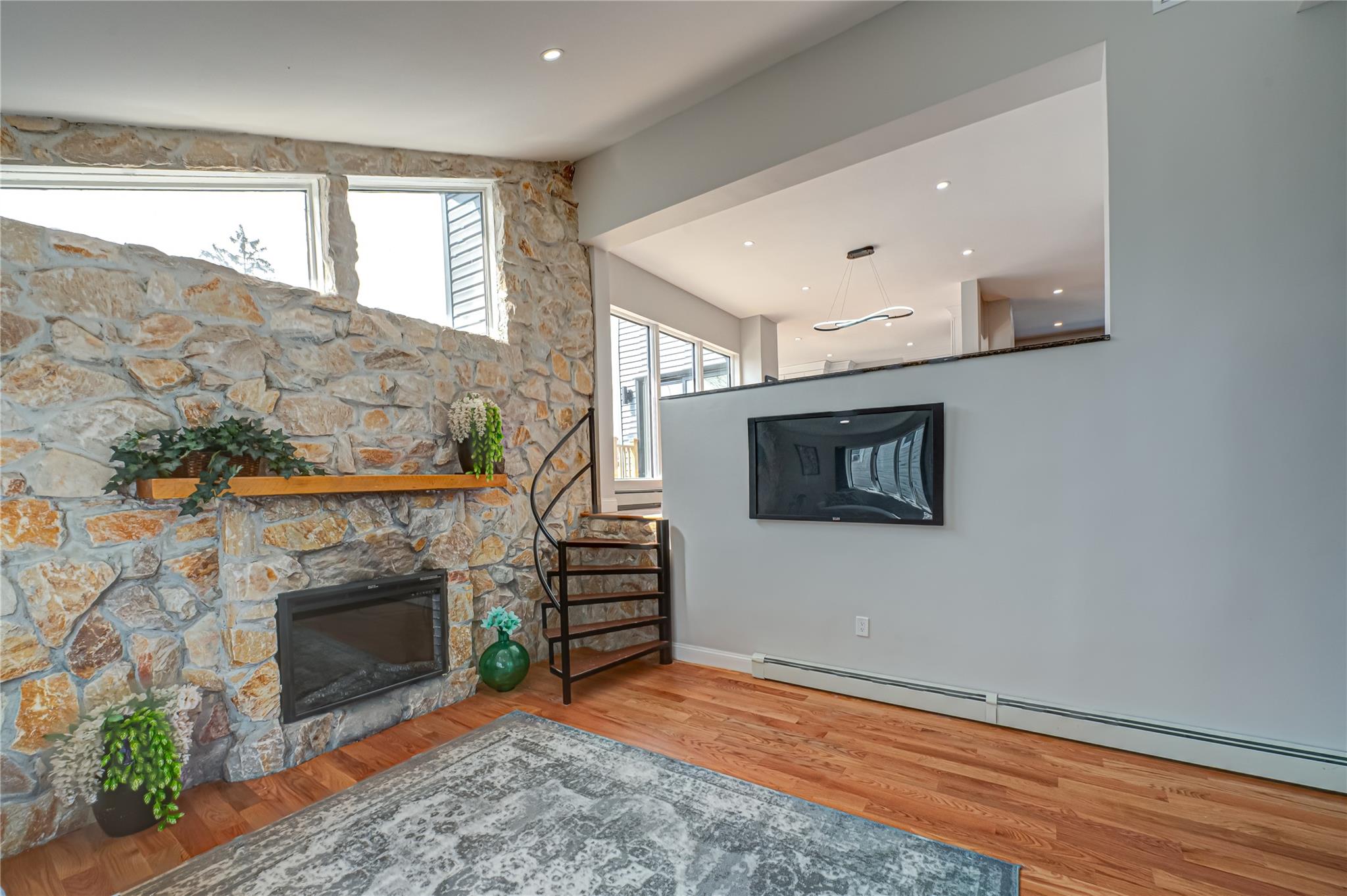 2726 Clarendon Avenue, Bellmore, New York image 5