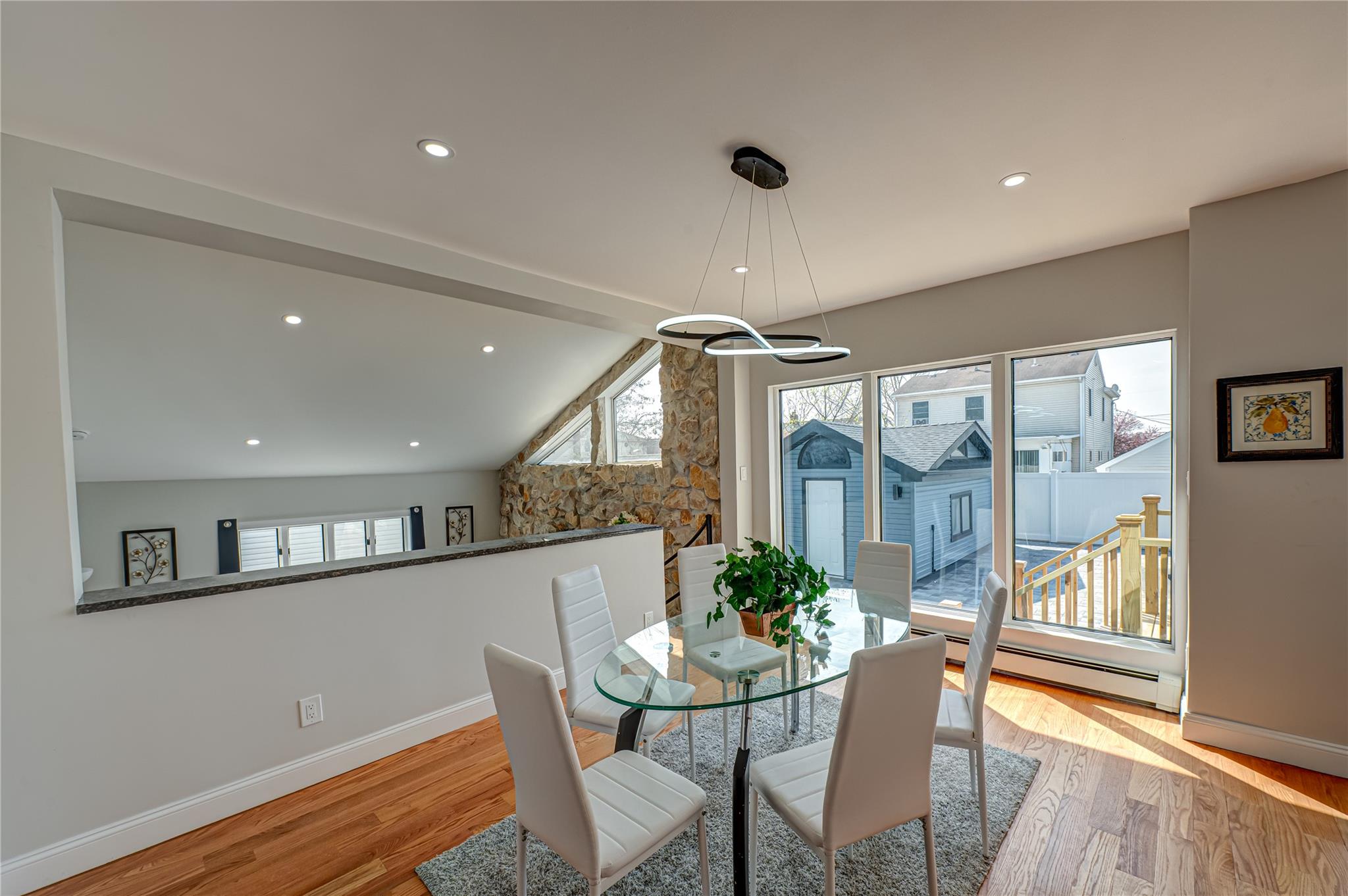 2726 Clarendon Avenue, Bellmore, New York image 10