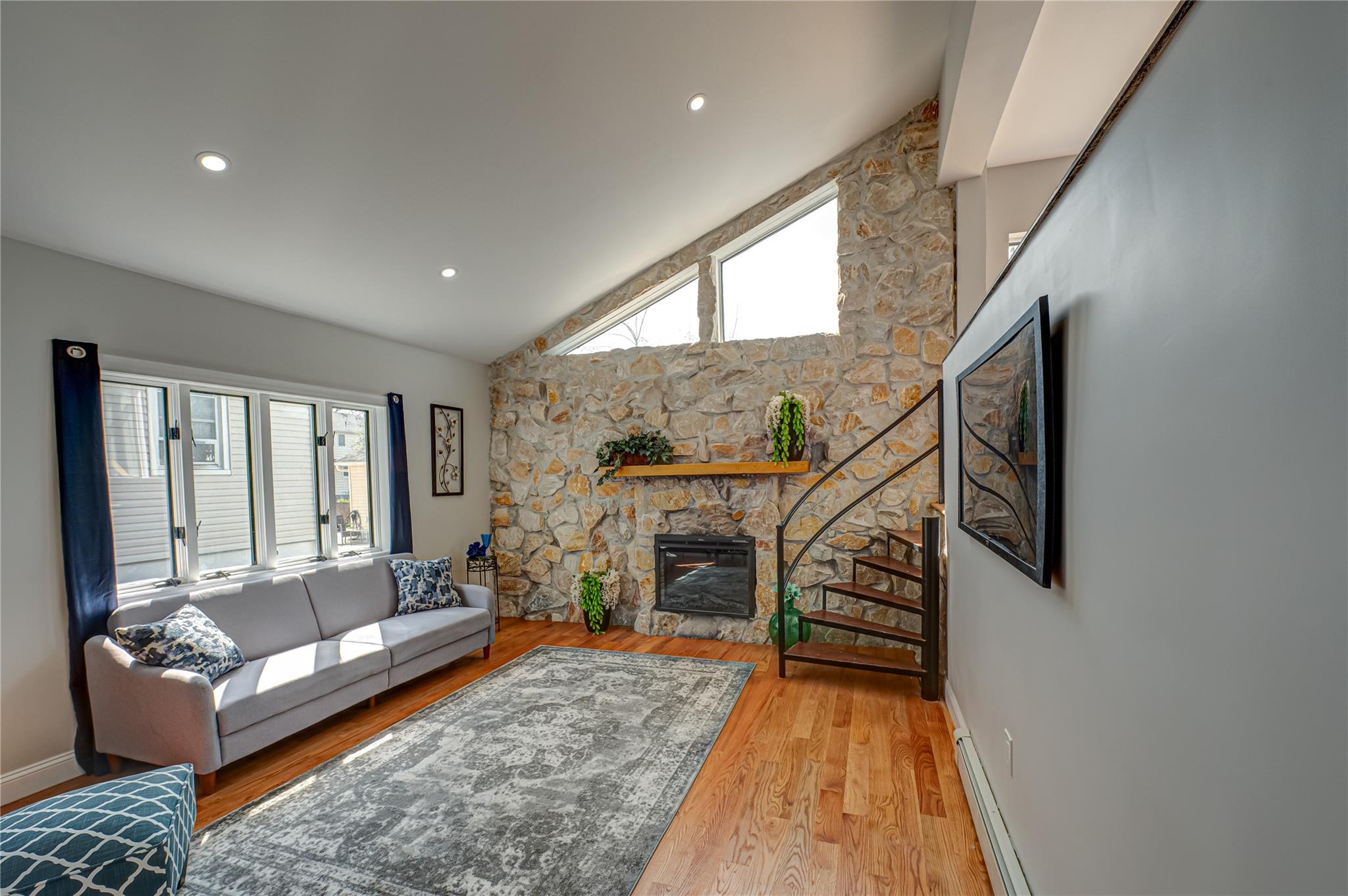 2726 Clarendon Avenue, Bellmore, New York image 4