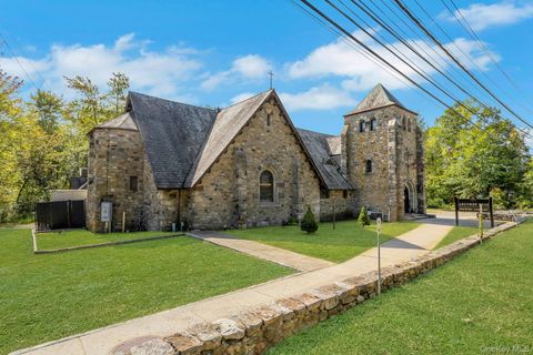 1715 E Main Street Mohegan Lake NY 10547