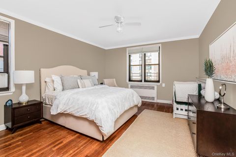 Homes For Sale - 512 Kappock Street #3J<br/> Bronx, NY 10463
