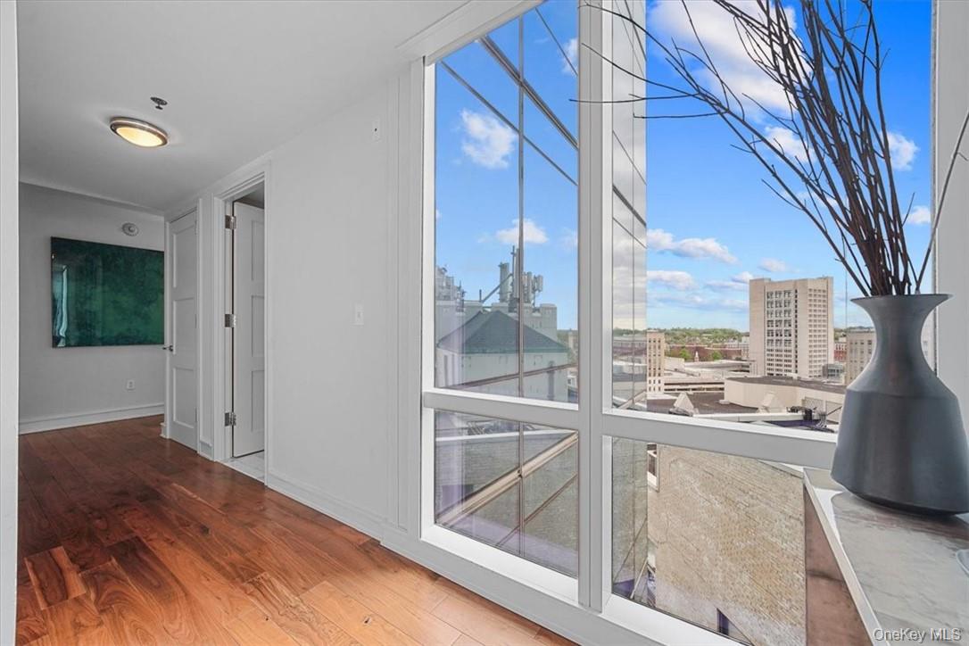 1 Renaissance Square 14D