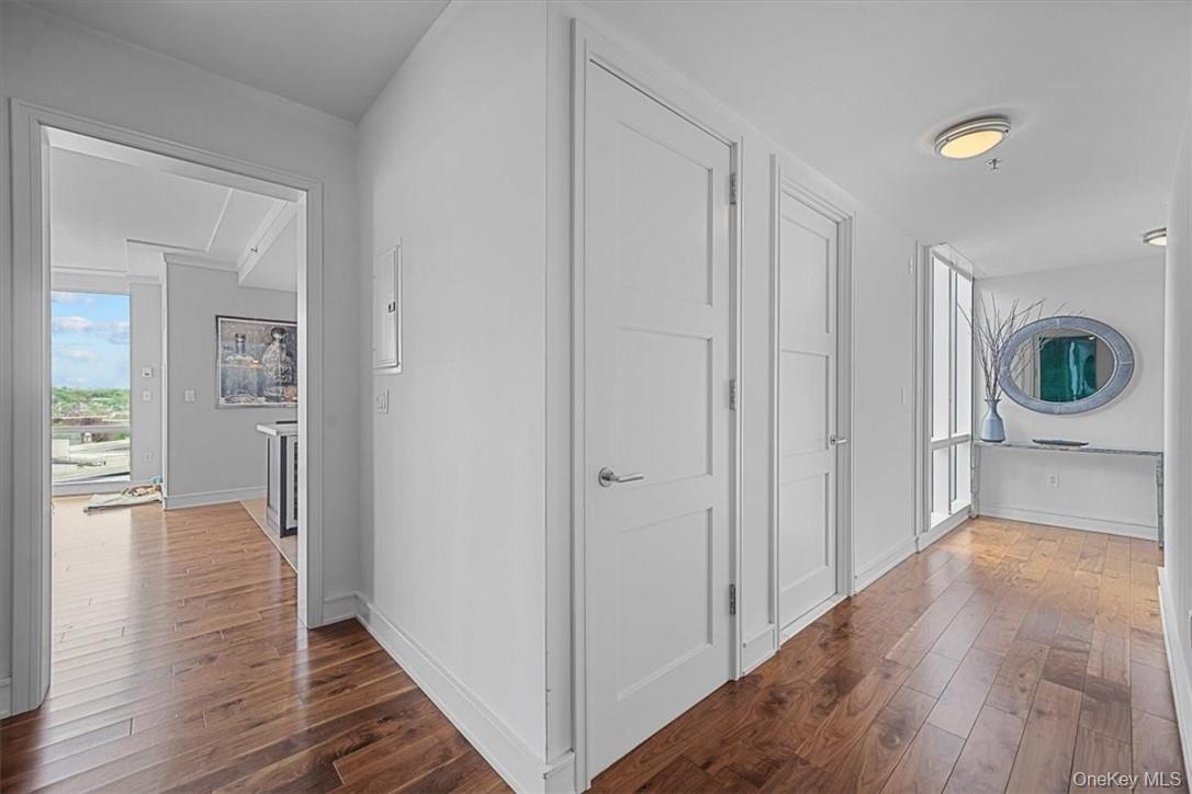 1 Renaissance Square 14D