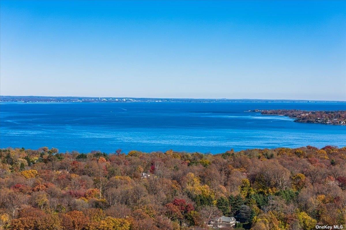 Port Washington, New York 11050, United States, 3 Bedrooms Bedrooms, ,1 BathroomBathrooms,Residential,Active,85541