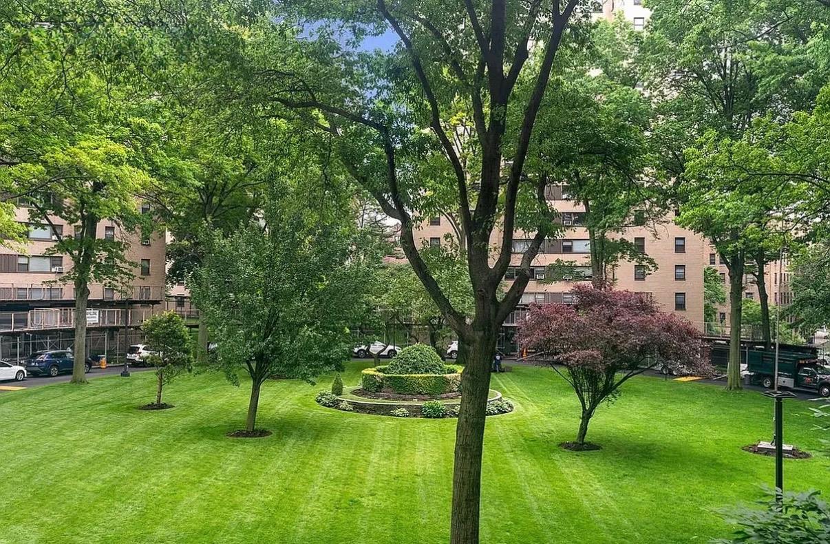 3 Fordham Hill Oval #3D, Bronx, New York image 15
