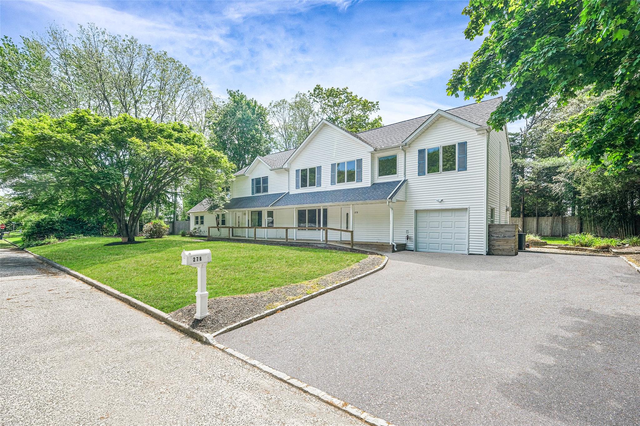 278 Parkside Avenue, Miller Place, New York image 2