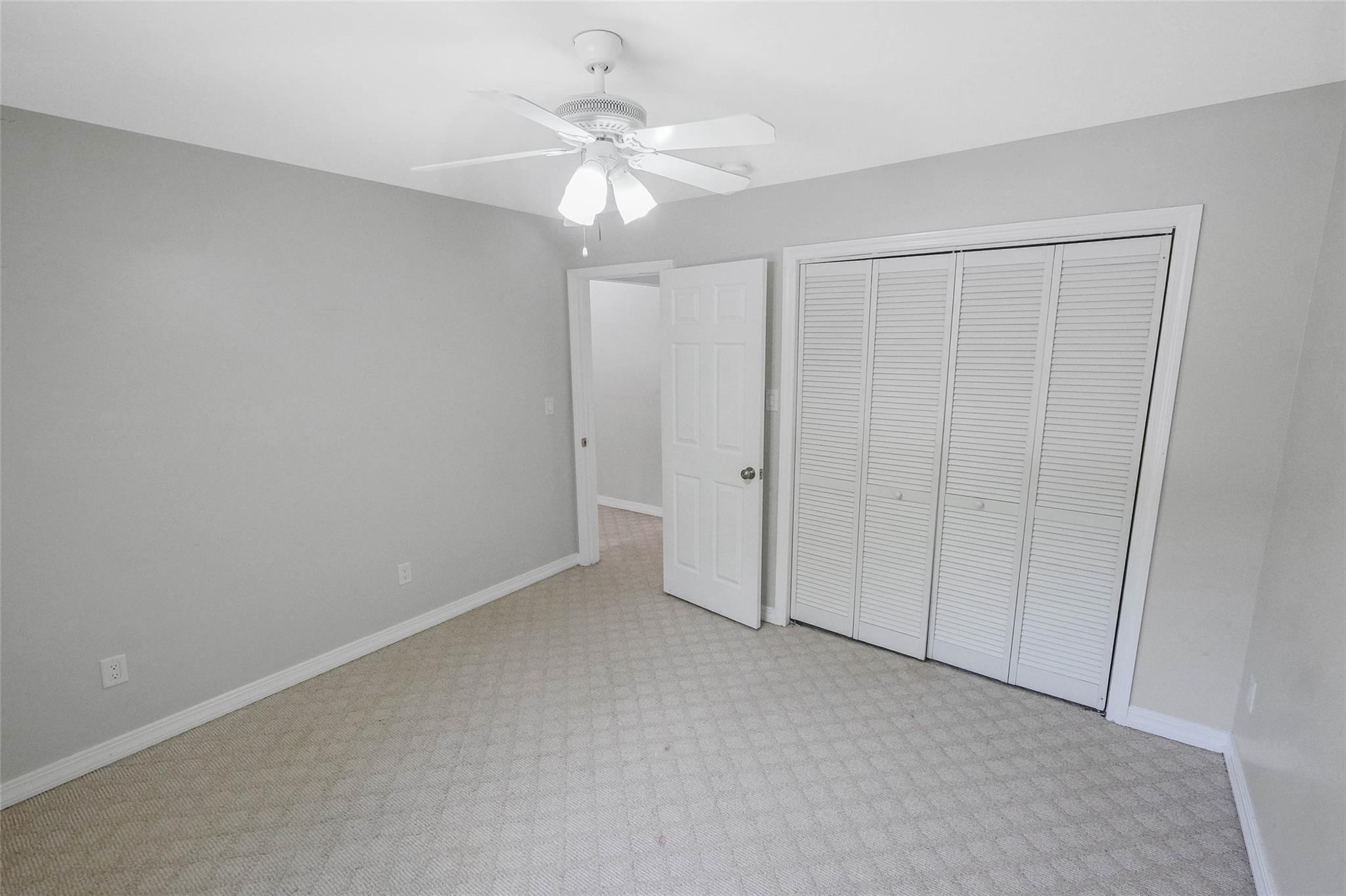 278 Parkside Avenue, Miller Place, New York image 24