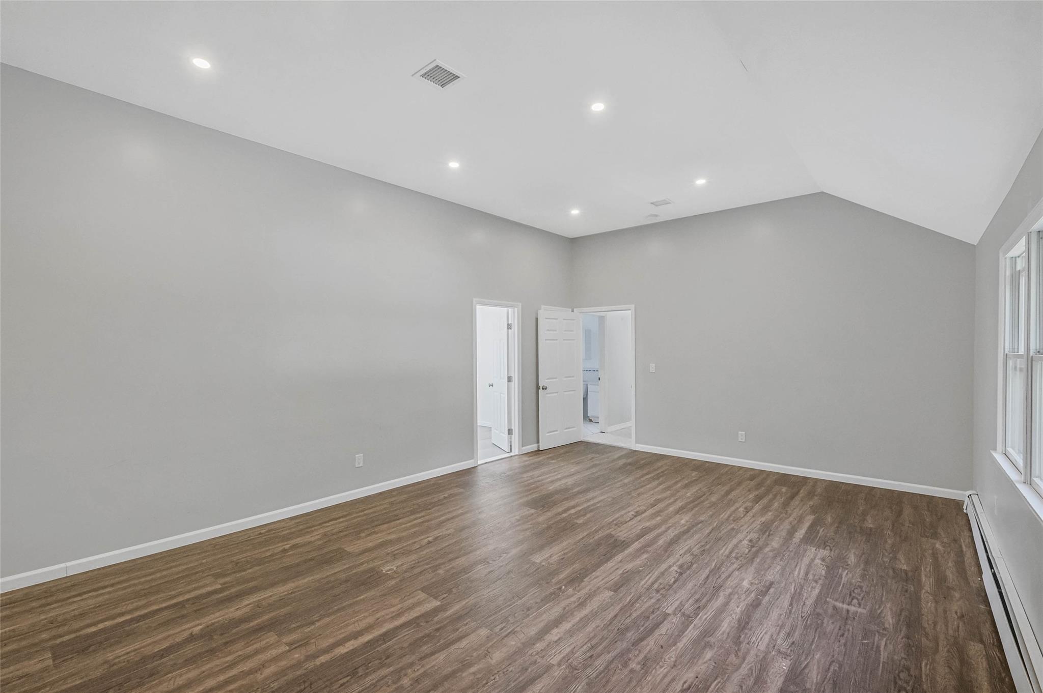 278 Parkside Avenue, Miller Place, New York image 17