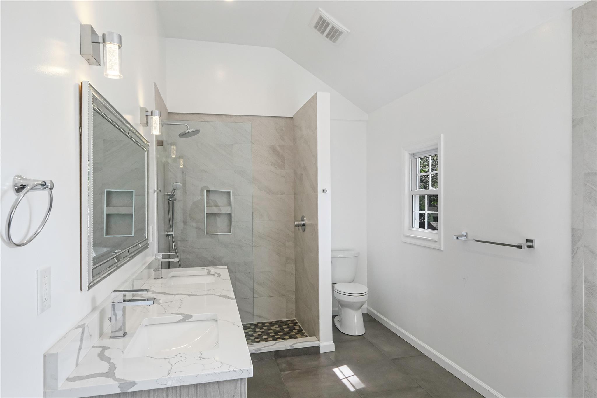 278 Parkside Avenue, Miller Place, New York image 19