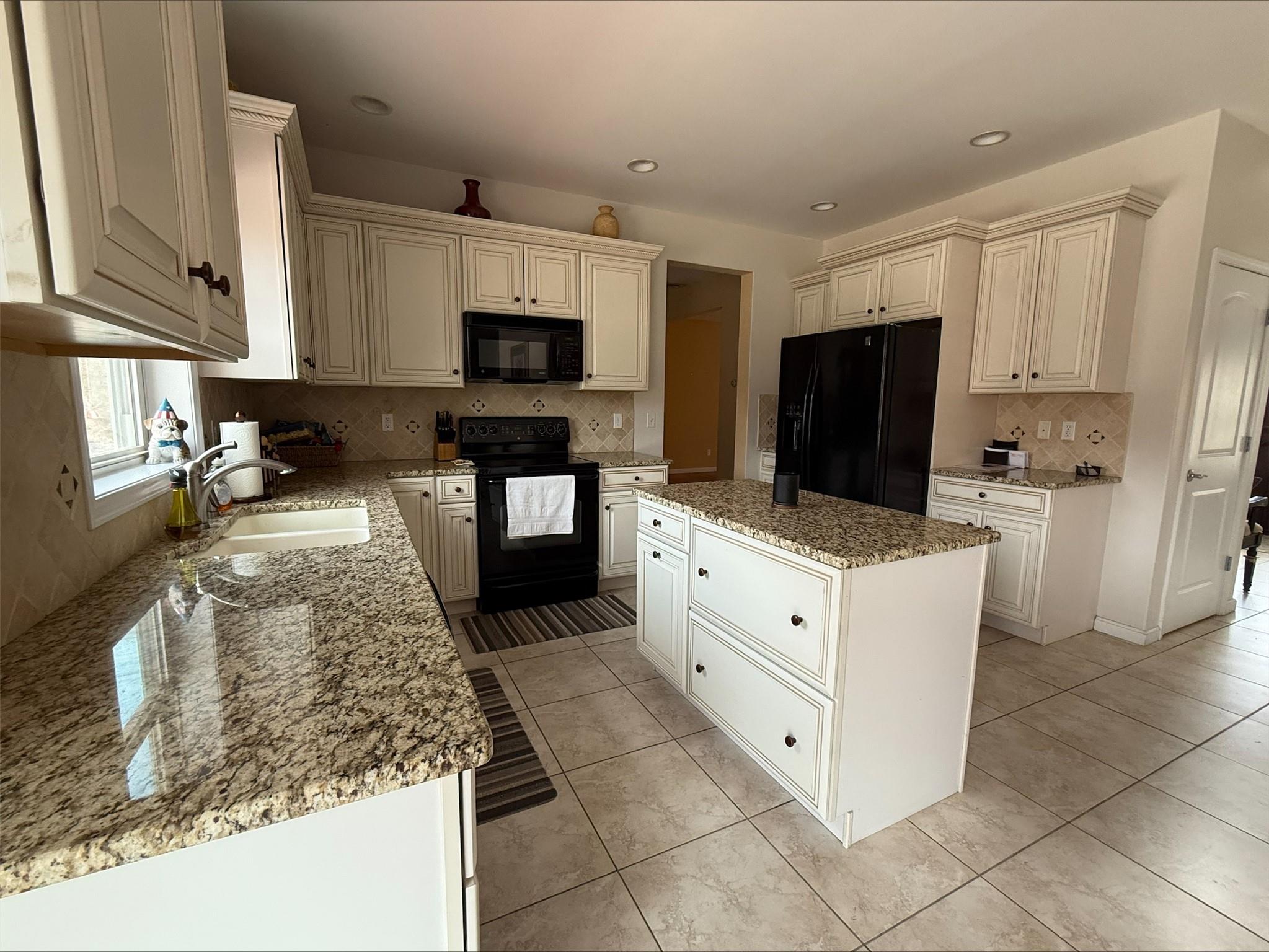40 Winston Place, Marlboro, New York image 4