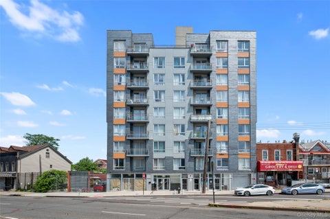 Condo For Sale - 7009 45th Avenue #7A<br/> Woodside, NY 11377