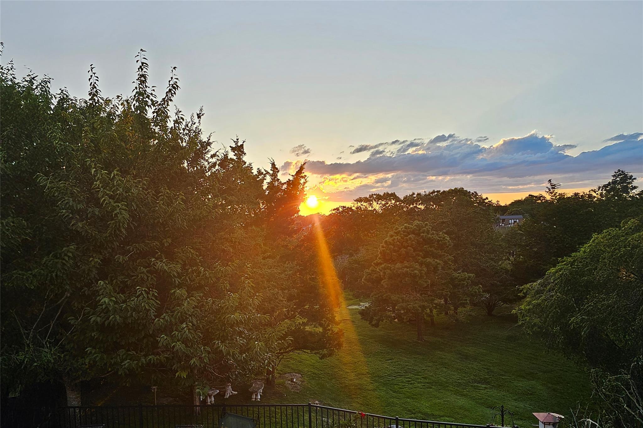 29 Stillwaters Lane, Westhampton Beach, New York image 27