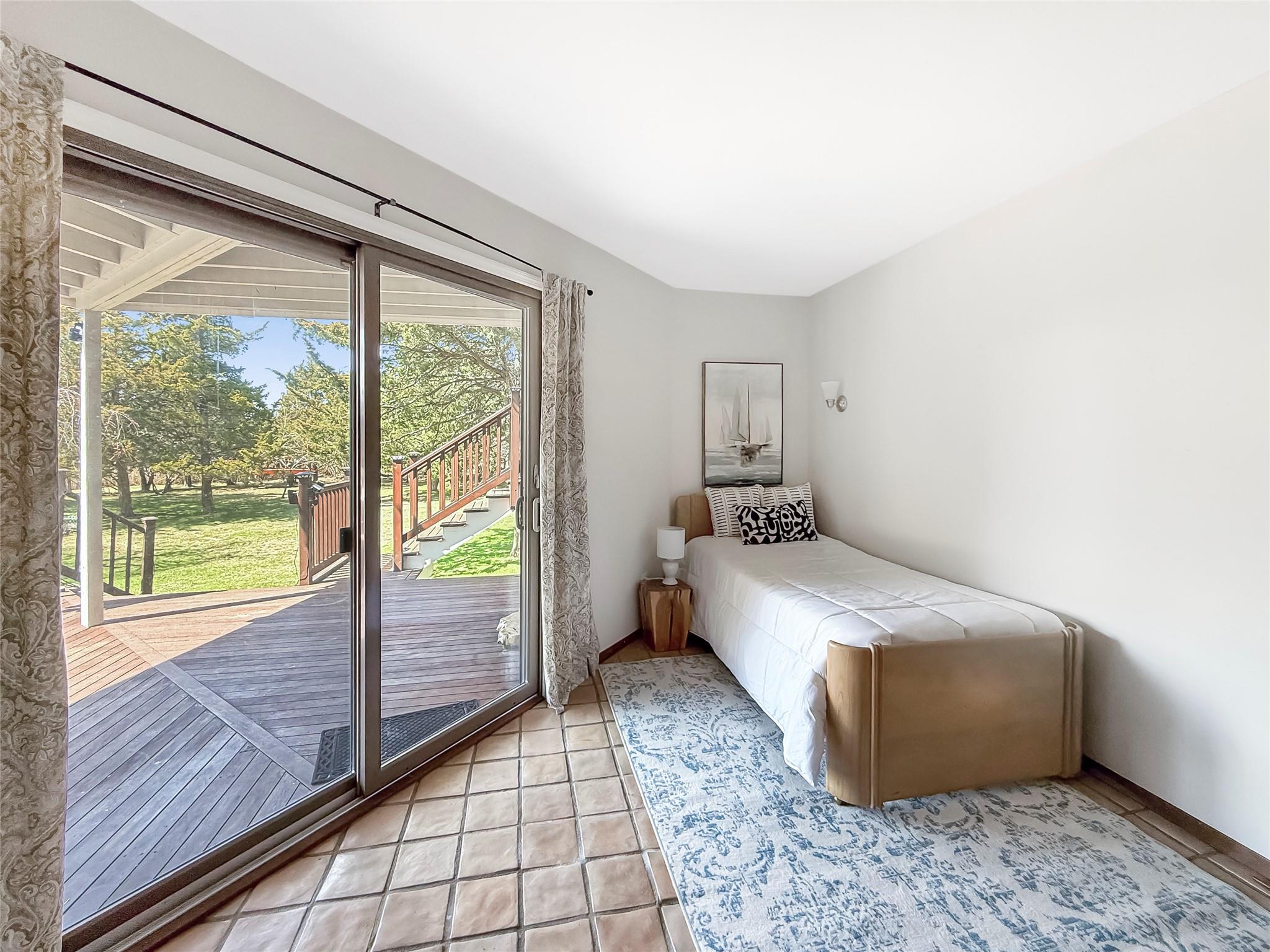 29 Stillwaters Lane, Westhampton Beach, New York image 22