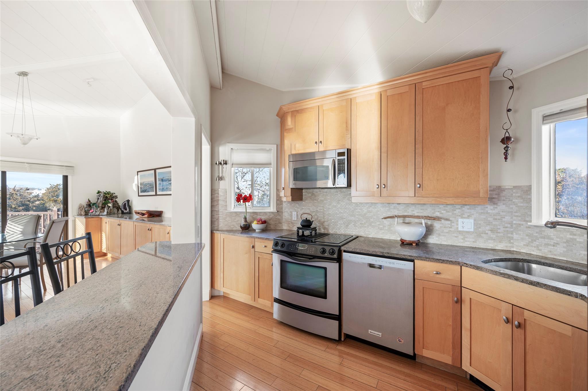 29 Stillwaters Lane, Westhampton Beach, New York image 14