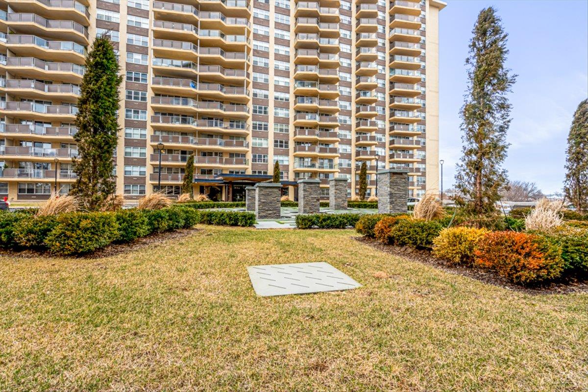 17-85 215th Street #4M, Bayside, New York image 40