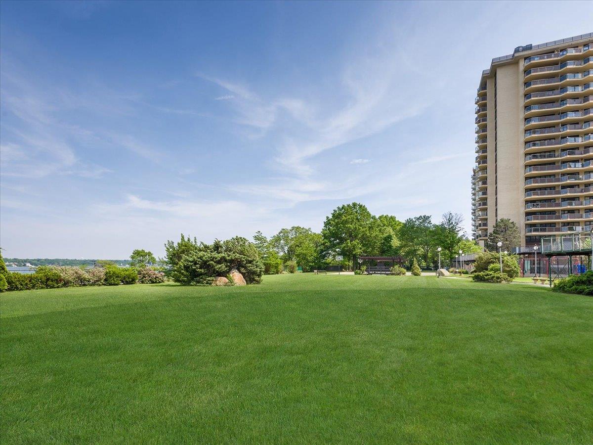 17-85 215th Street #4M, Bayside, New York image 37