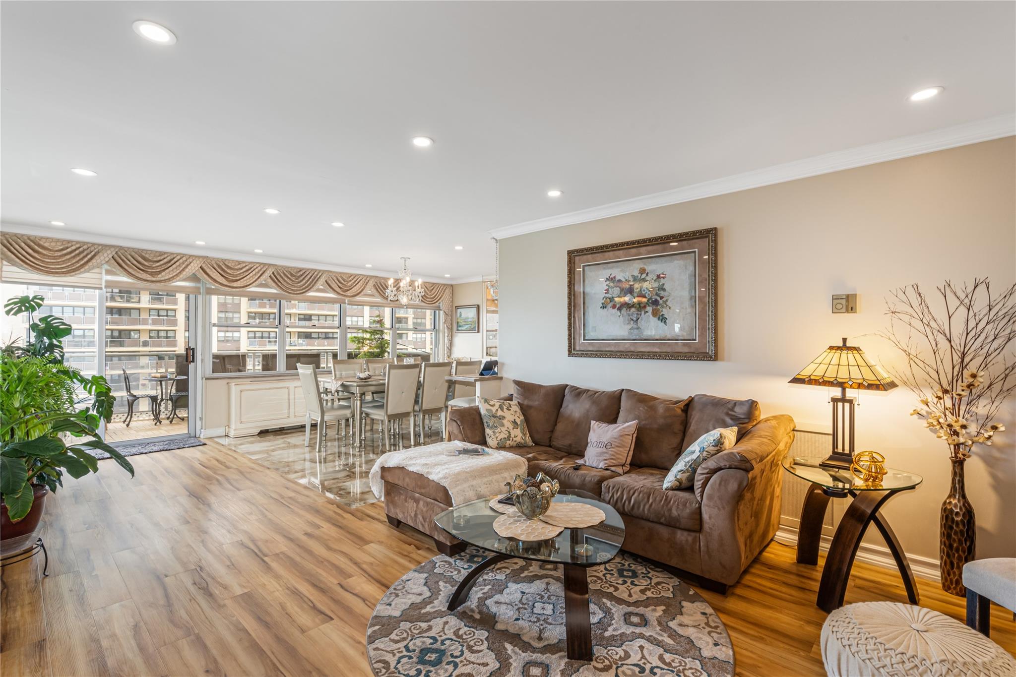 17-85 215th Street #4M, Bayside, New York image 4