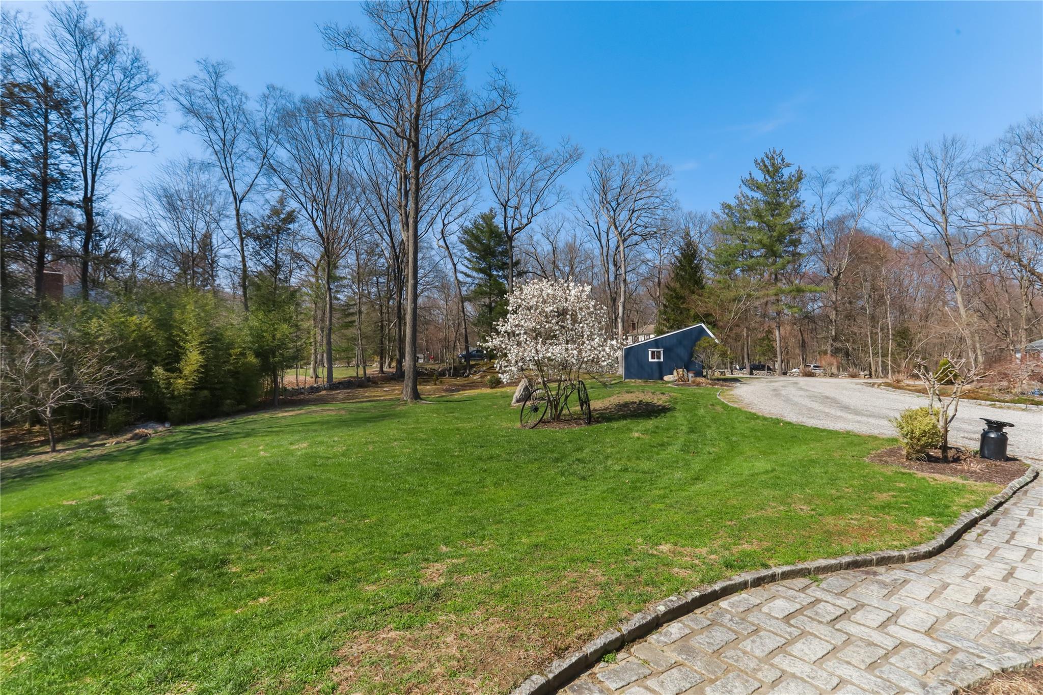 26 Tri Brook Drive, South Salem, New York image 27