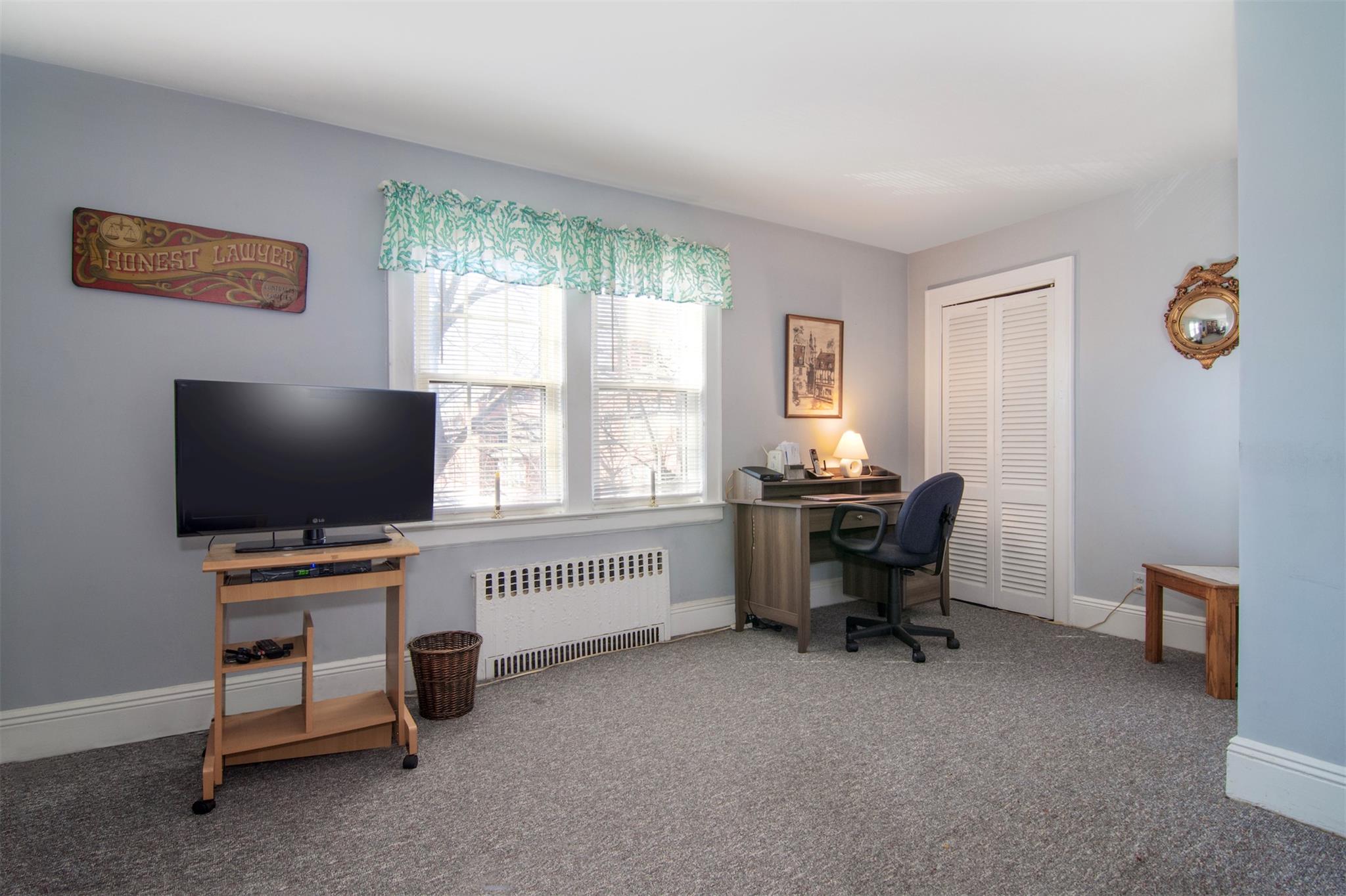 376 Aka 372 Bronxville Road, Yonkers, New York image 21