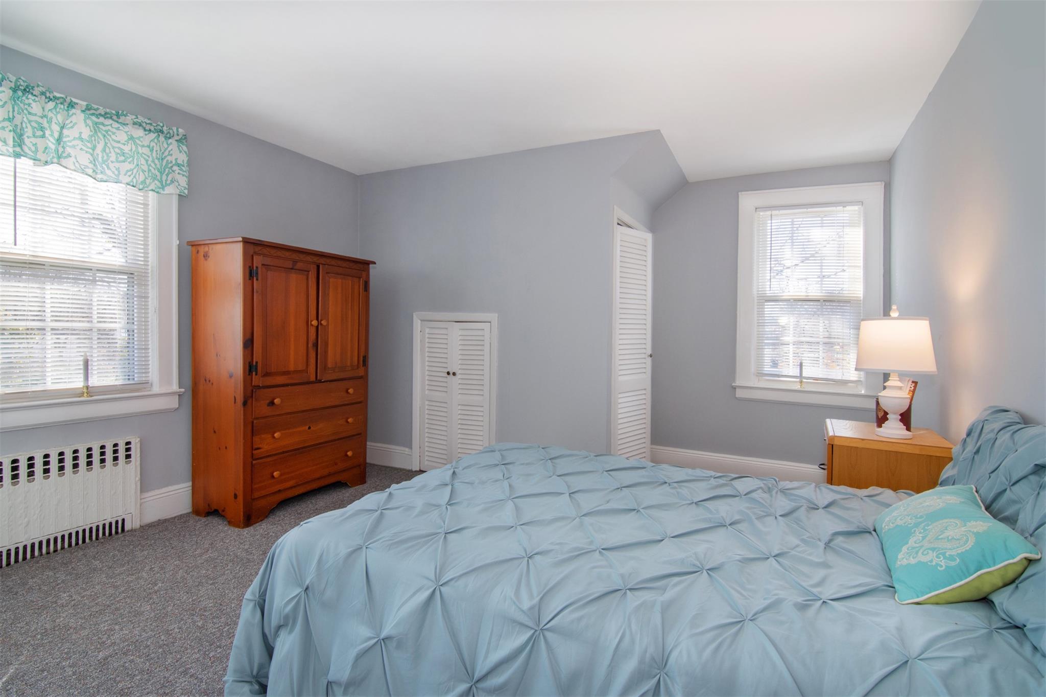 376 Aka 372 Bronxville Road, Yonkers, New York image 18