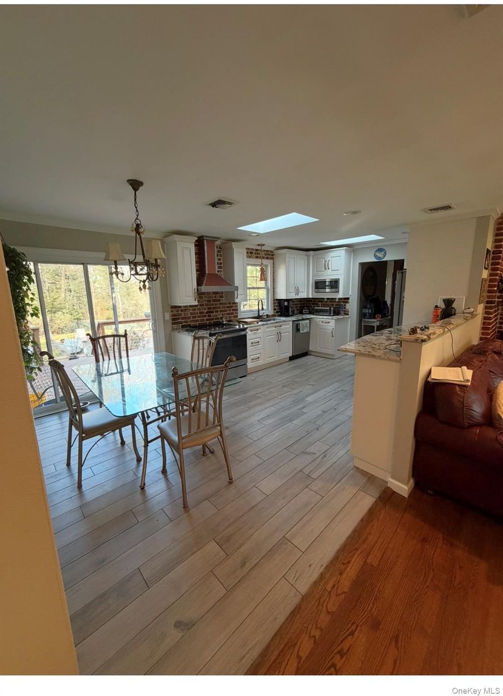 Photo of 19 New Mill Road, Smithtown, NY 11787 (MLS # 947583)