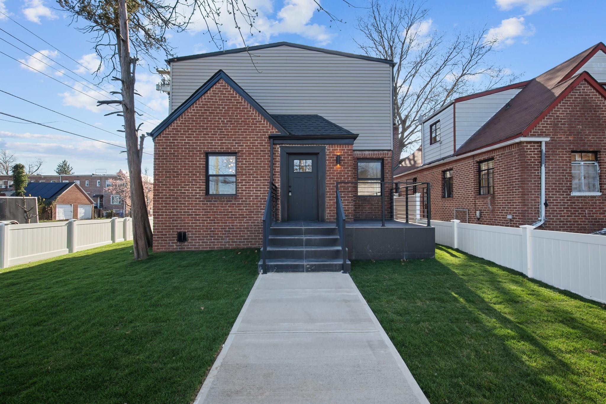 113-44 198th Street, Saint Albans, New York image 22