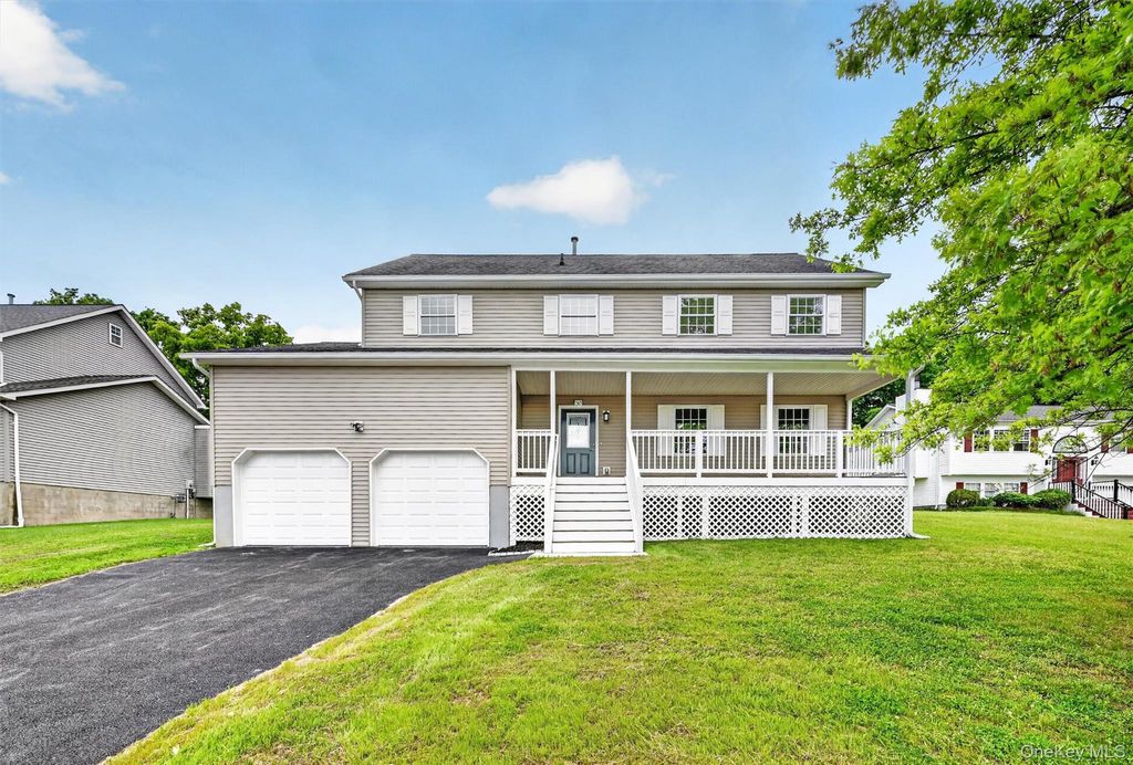Photo of 30 Wavey Willow Lane, Montgomery, NY 12549 (MLS # 1006583)