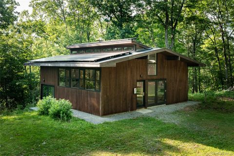 Tiny photo for 1306 Grants Lane, Ossining, NY 10562 (MLS # 1023302)