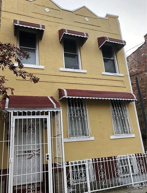 Mobile Home For Sale - 736 E 221st Street<br/> Bronx County, Bronx, NY 10467