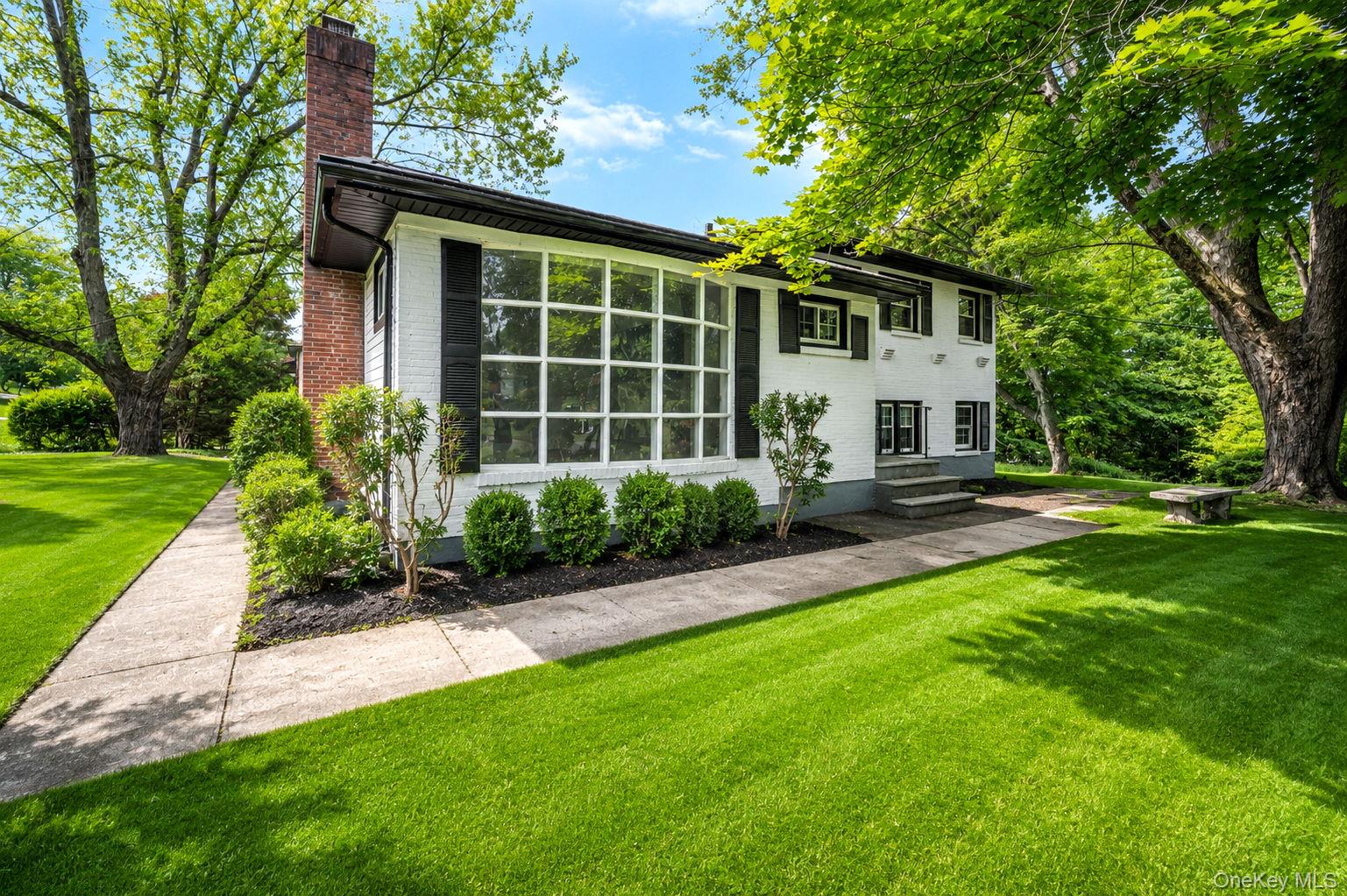 335 Lewis Avenue