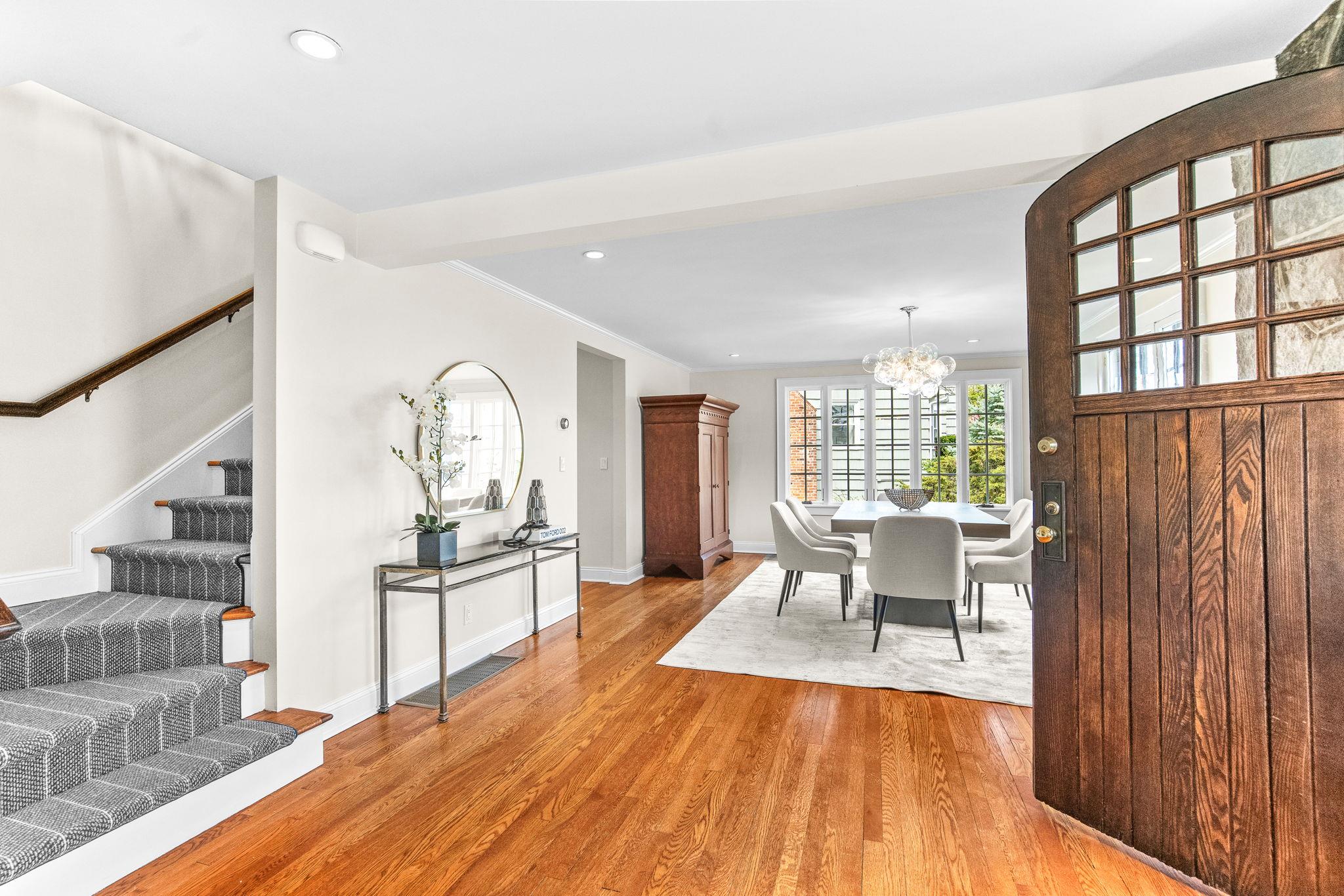 16 Maywood Road, New Rochelle, Florida image 2