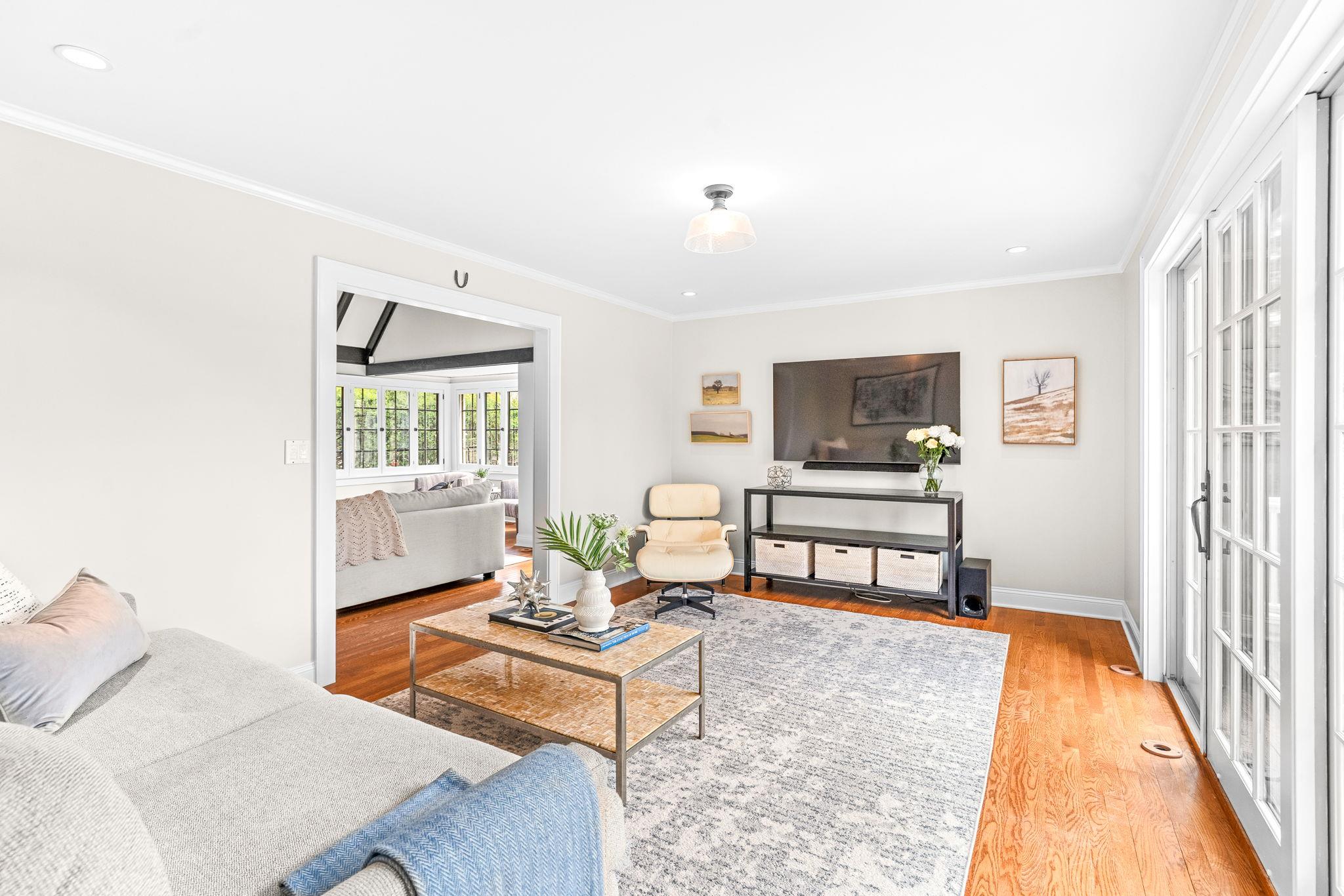 16 Maywood Road, New Rochelle, Florida image 18