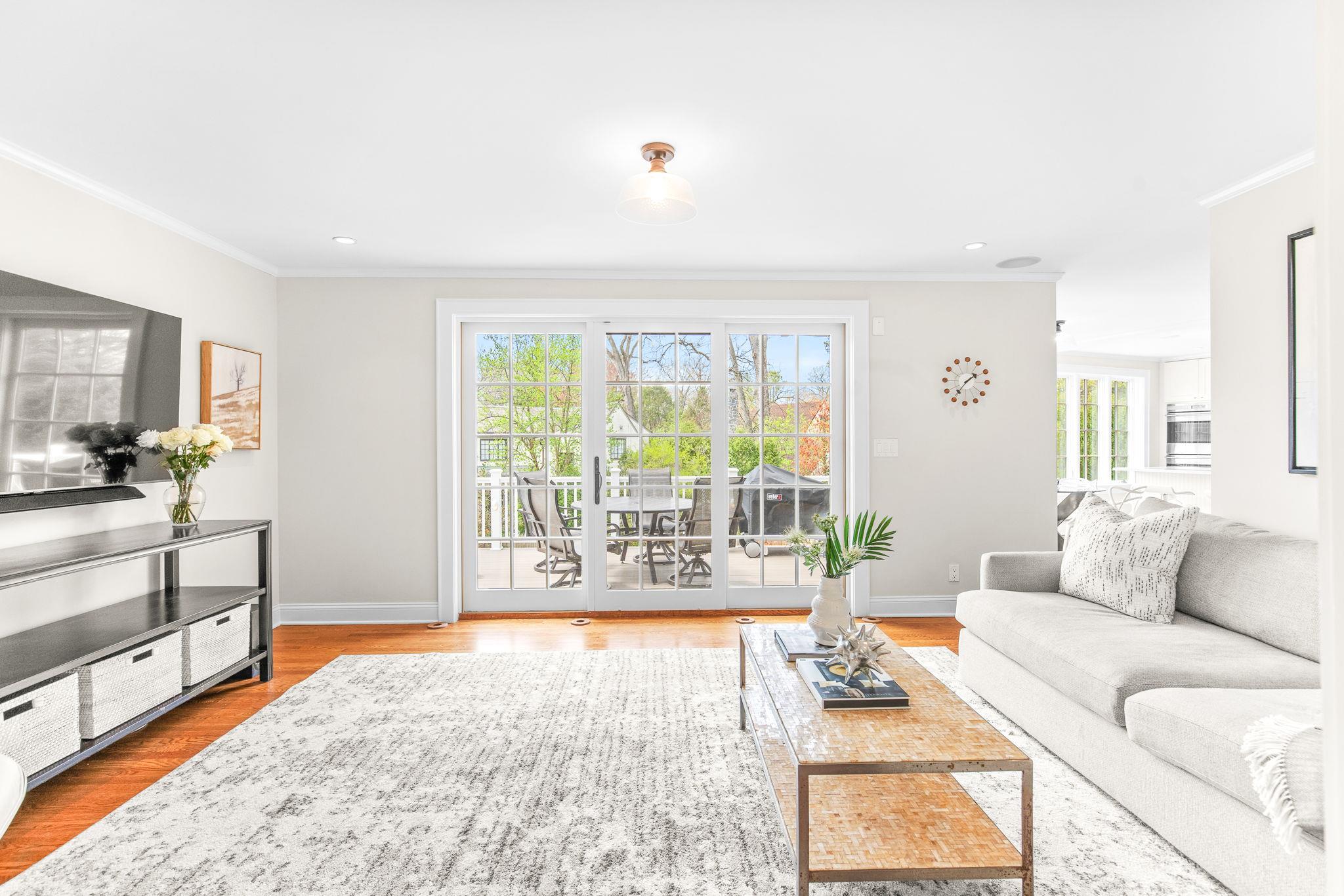 16 Maywood Road, New Rochelle, Florida image 17
