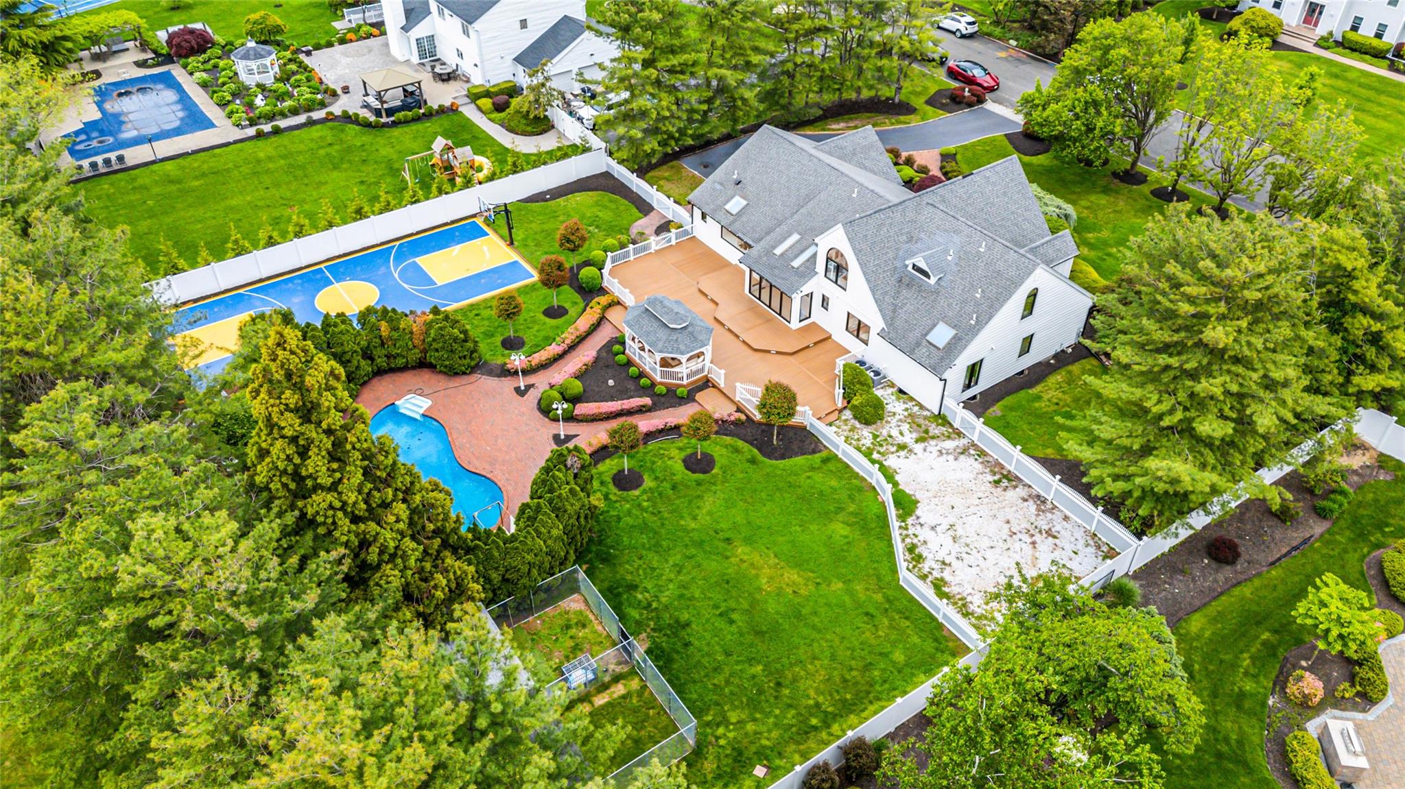 4 Miller Farms Court, Miller Place, New York image 37
