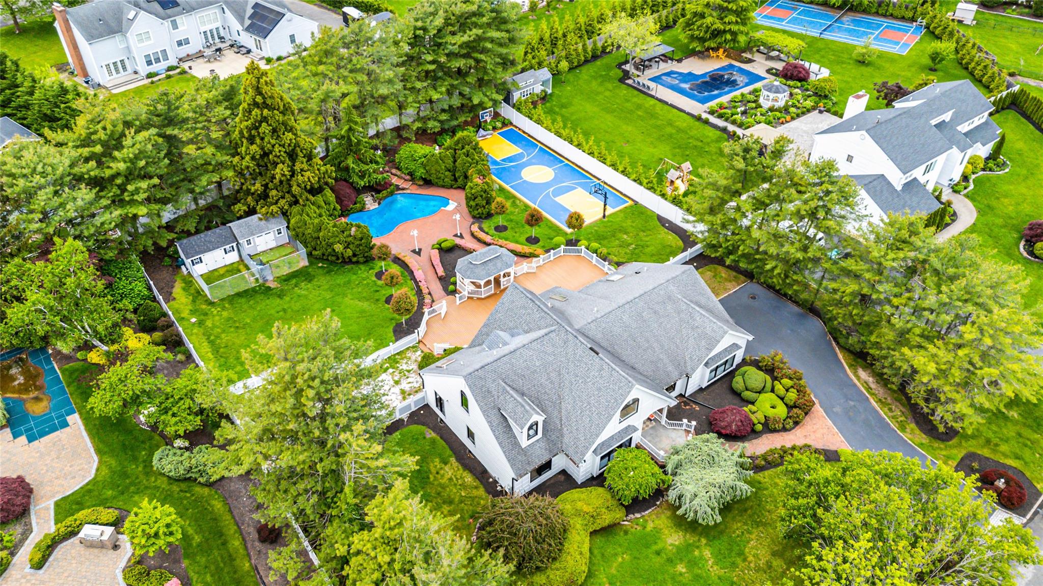 4 Miller Farms Court, Miller Place, New York image 35