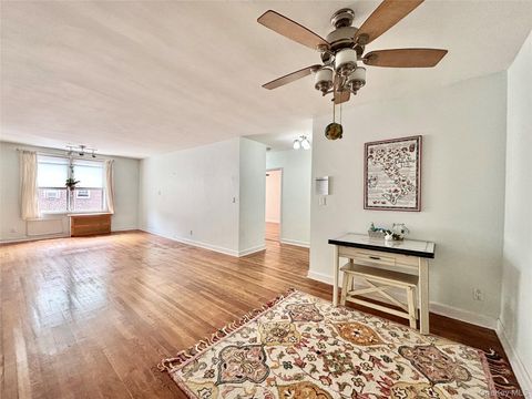 804 Bronx River Rd Road 4G Bronxville NY 10708