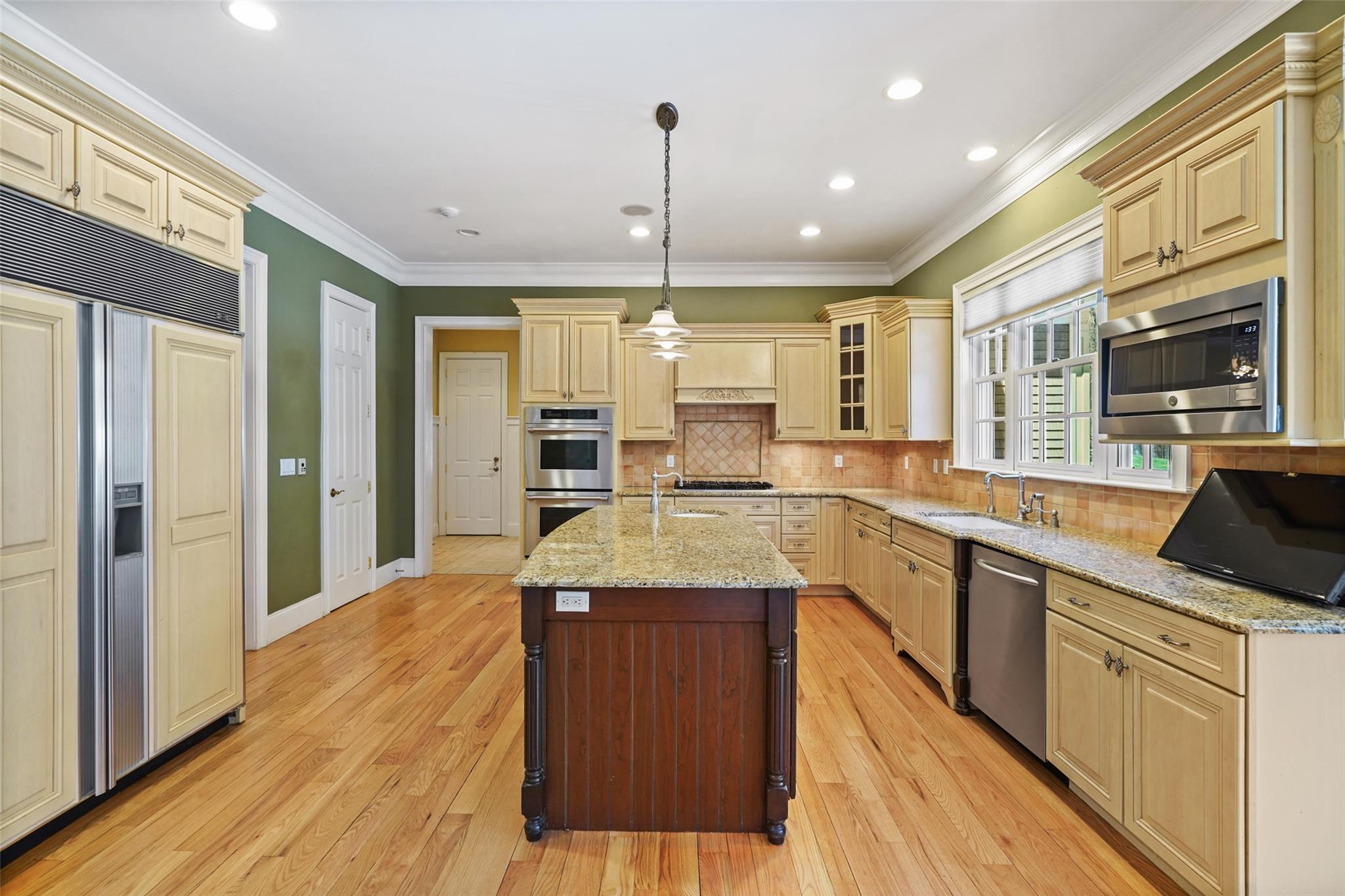 199 Upper Shad Road, Pound Ridge, Florida image 9