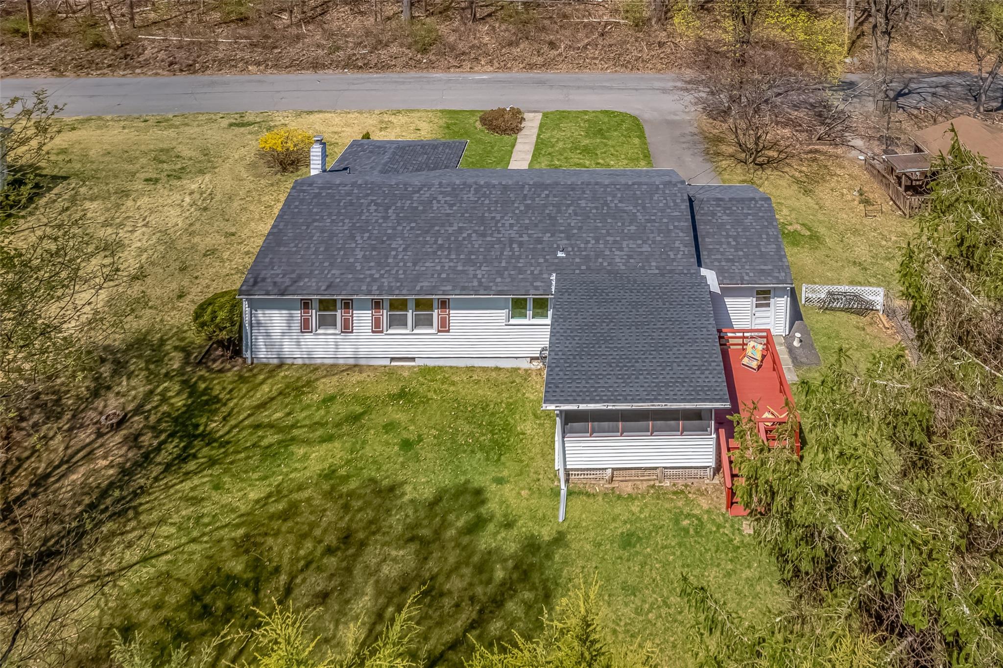 18 Sandra Street, Ellenville, New York image 2