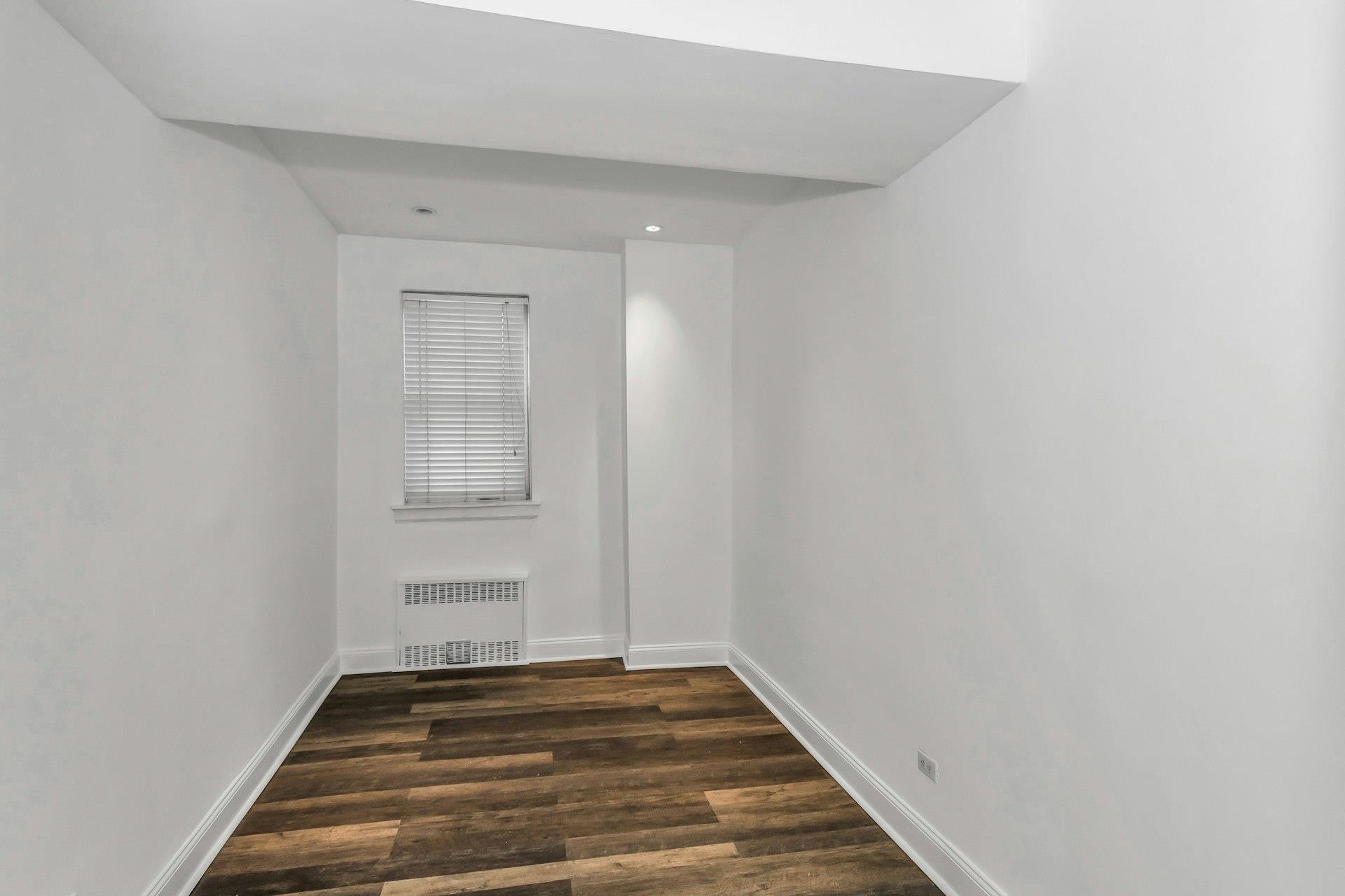 67-25 Clyde Street #1G, Forest Hills, New York image 14