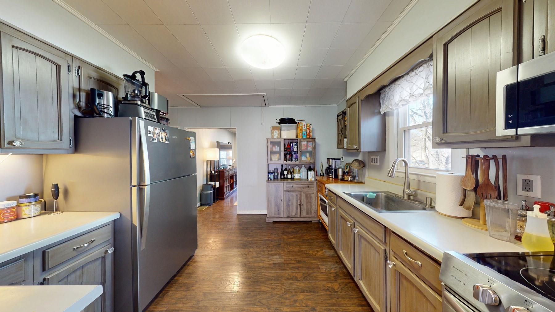 302 Hickory Avenue, New Windsor, New York image 19