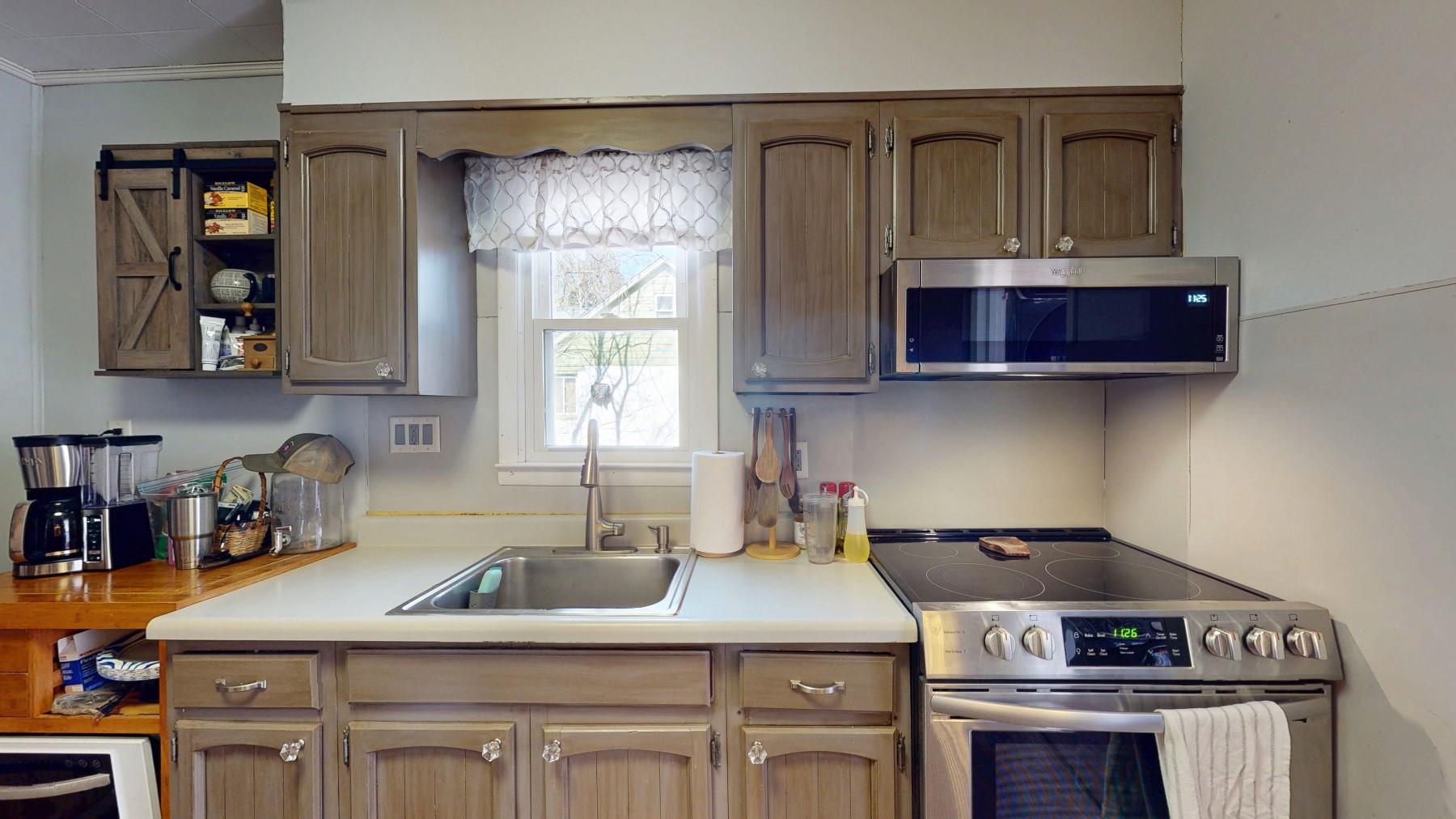 302 Hickory Avenue, New Windsor, New York image 20