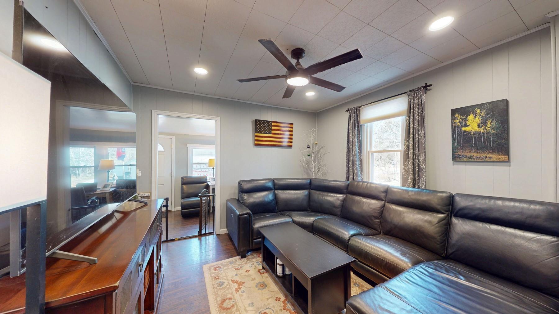 302 Hickory Avenue, New Windsor, New York image 12