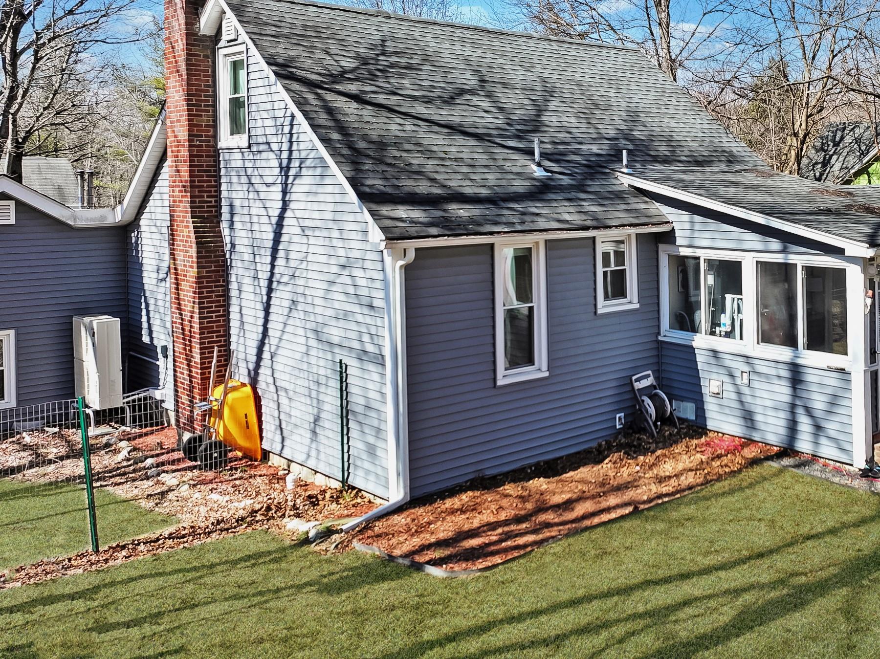 302 Hickory Avenue, New Windsor, New York image 6